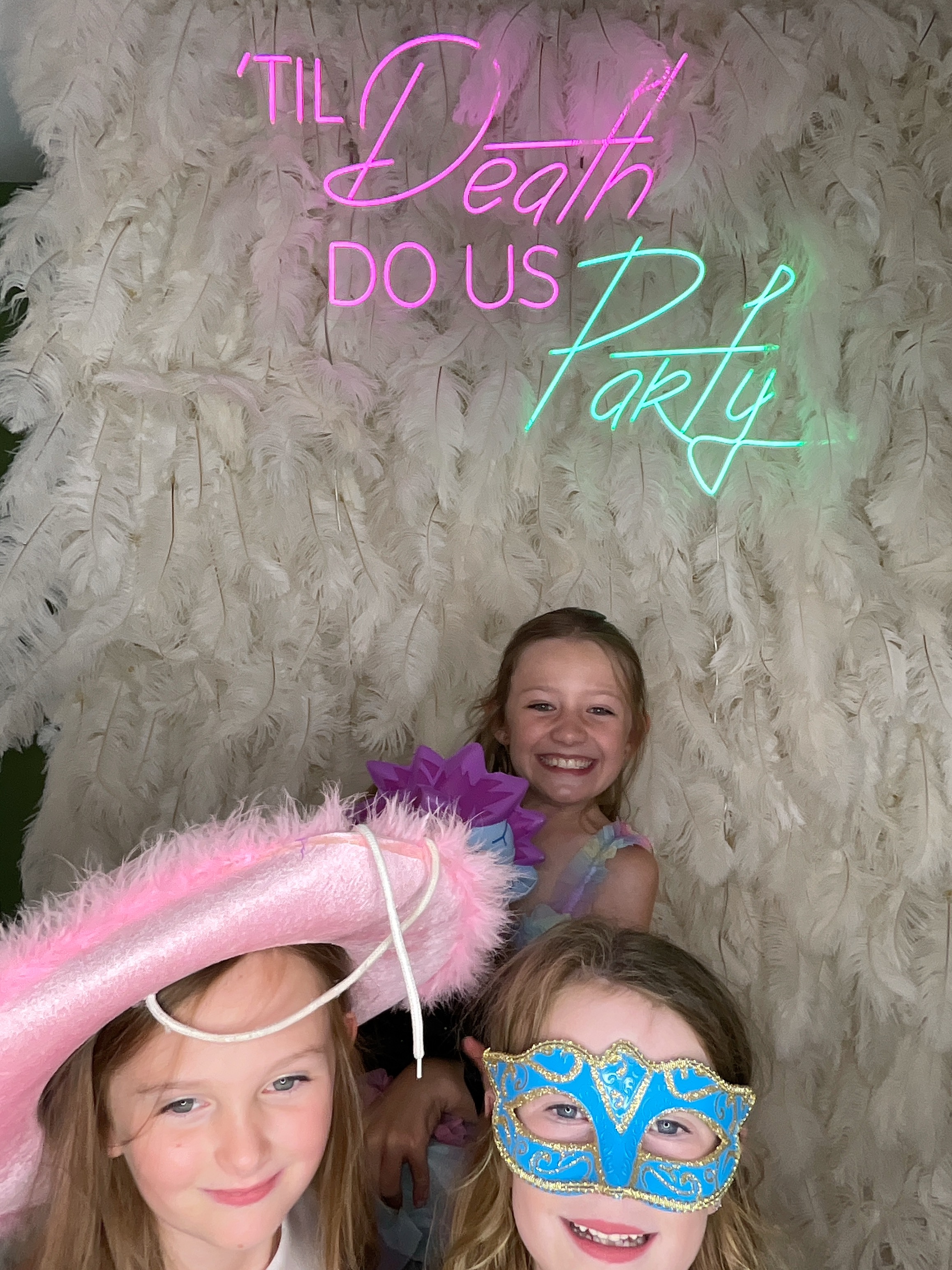 Mr & Mrs Davison  | View more photos from the event at gallery.magicimages.uk/u/MagicImages/Mr-Mrs-Davison-0