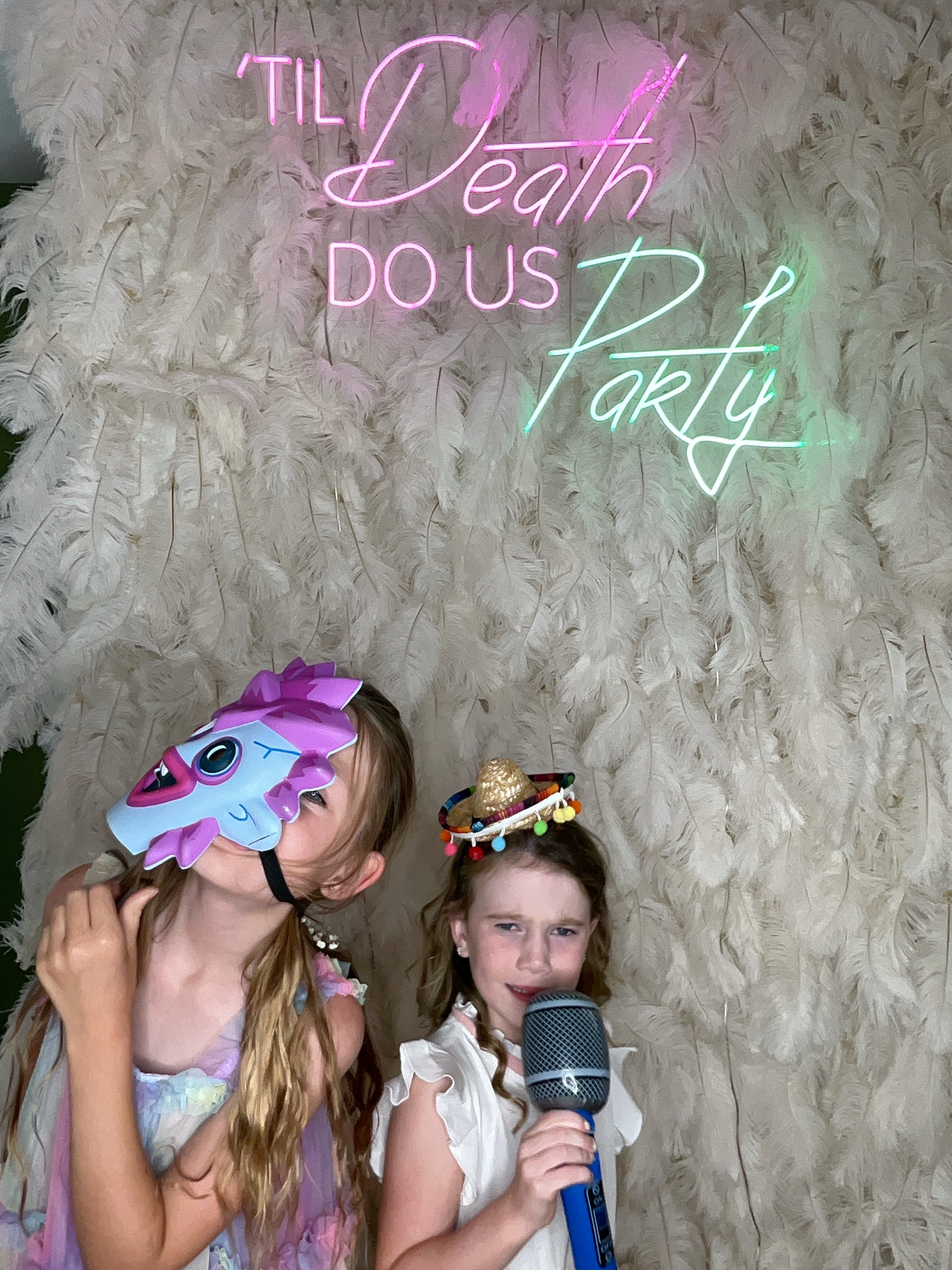 Mr & Mrs Davison  | View more photos from the event at gallery.magicimages.uk/u/MagicImages/Mr-Mrs-Davison-0