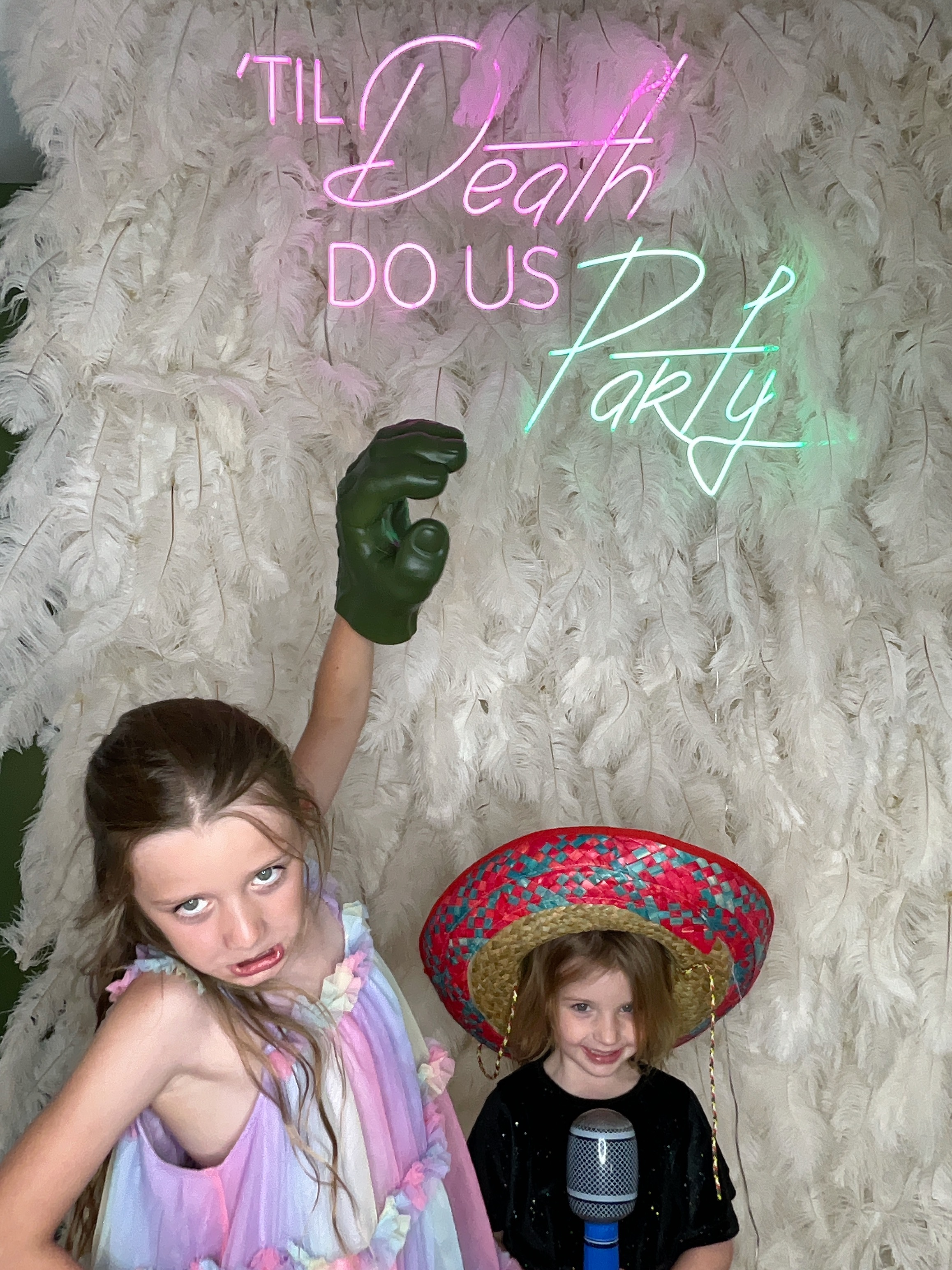 Mr & Mrs Davison  | View more photos from the event at gallery.magicimages.uk/u/MagicImages/Mr-Mrs-Davison-0