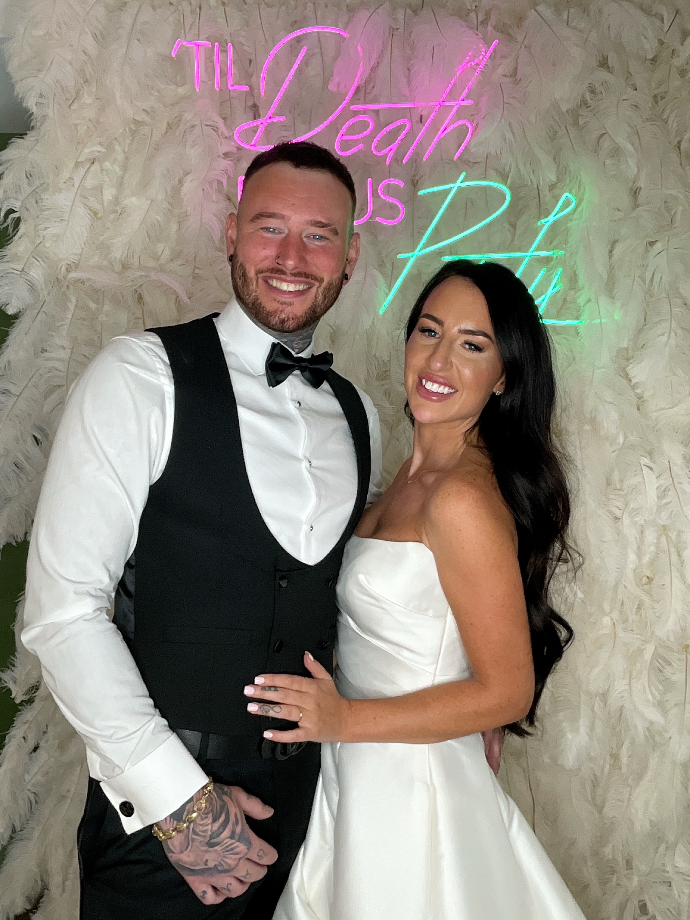 Mr & Mrs Davison  | View more photos from the event at gallery.magicimages.uk/u/MagicImages/Mr-Mrs-Davison-0