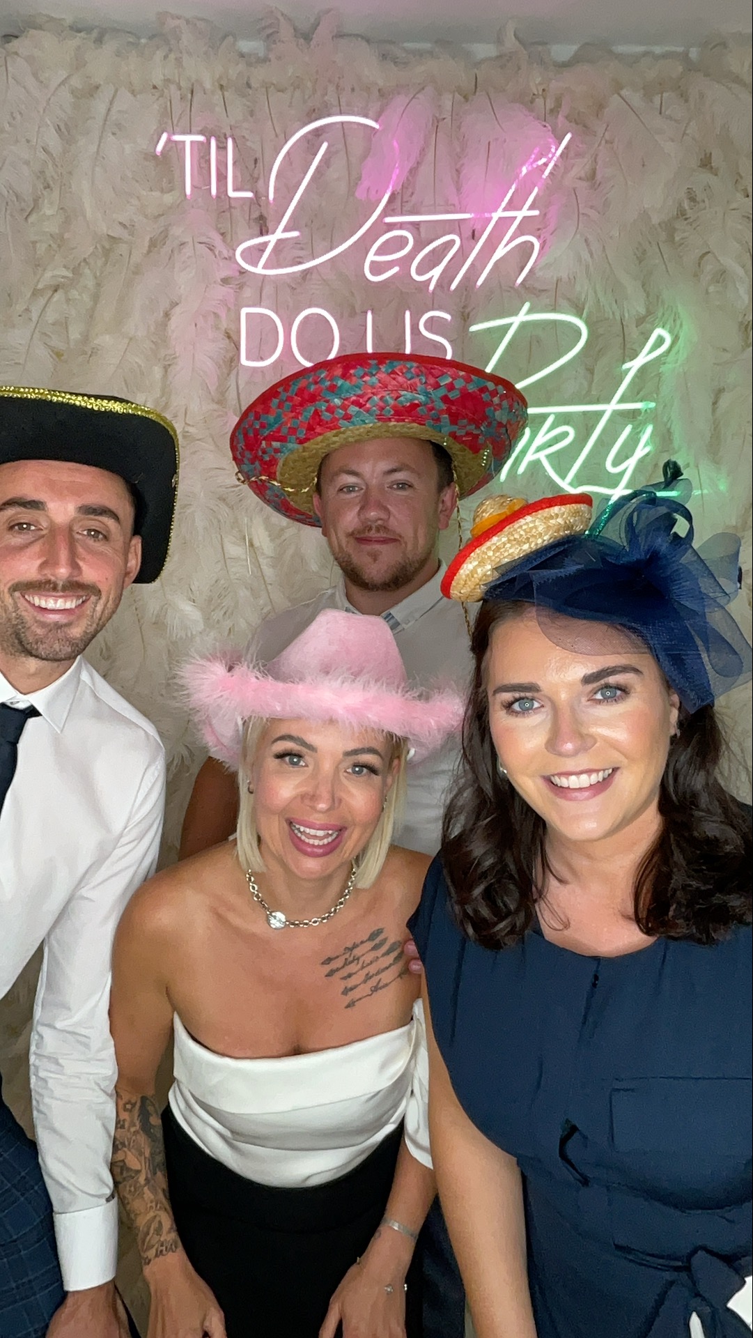 Mr & Mrs Davison  | View more photos from the event at gallery.magicimages.uk/u/MagicImages/Mr-Mrs-Davison-0