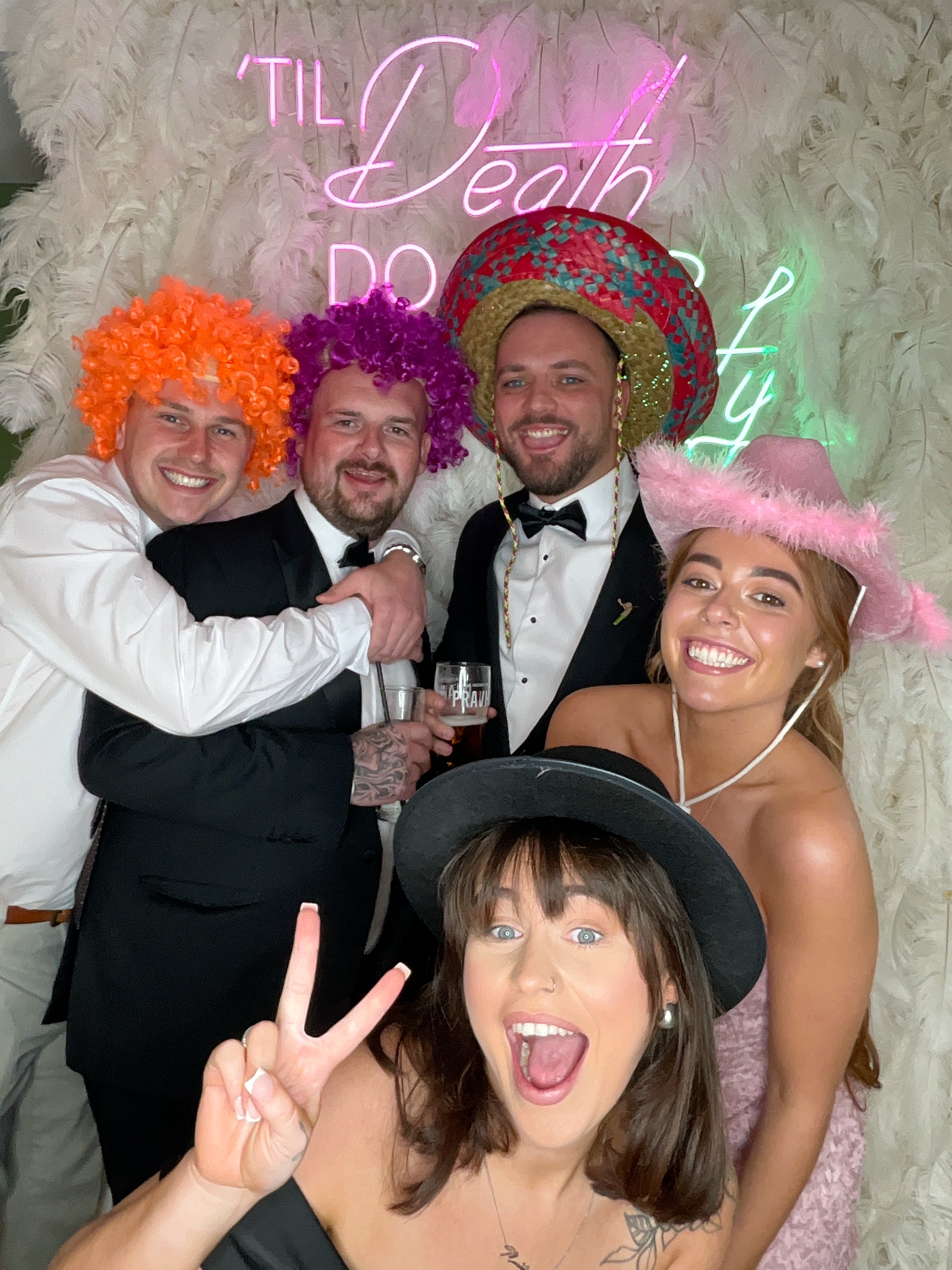 Mr & Mrs Davison  | View more photos from the event at gallery.magicimages.uk/u/MagicImages/Mr-Mrs-Davison-0