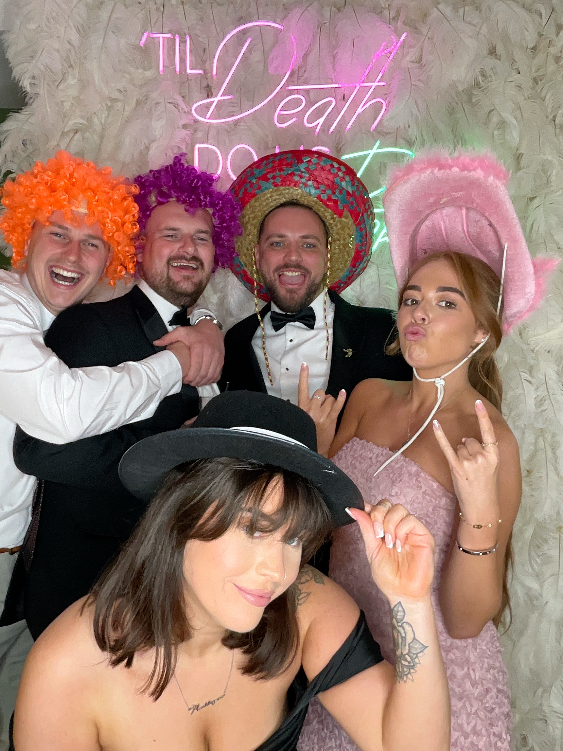 Mr & Mrs Davison  | View more photos from the event at gallery.magicimages.uk/u/MagicImages/Mr-Mrs-Davison-0