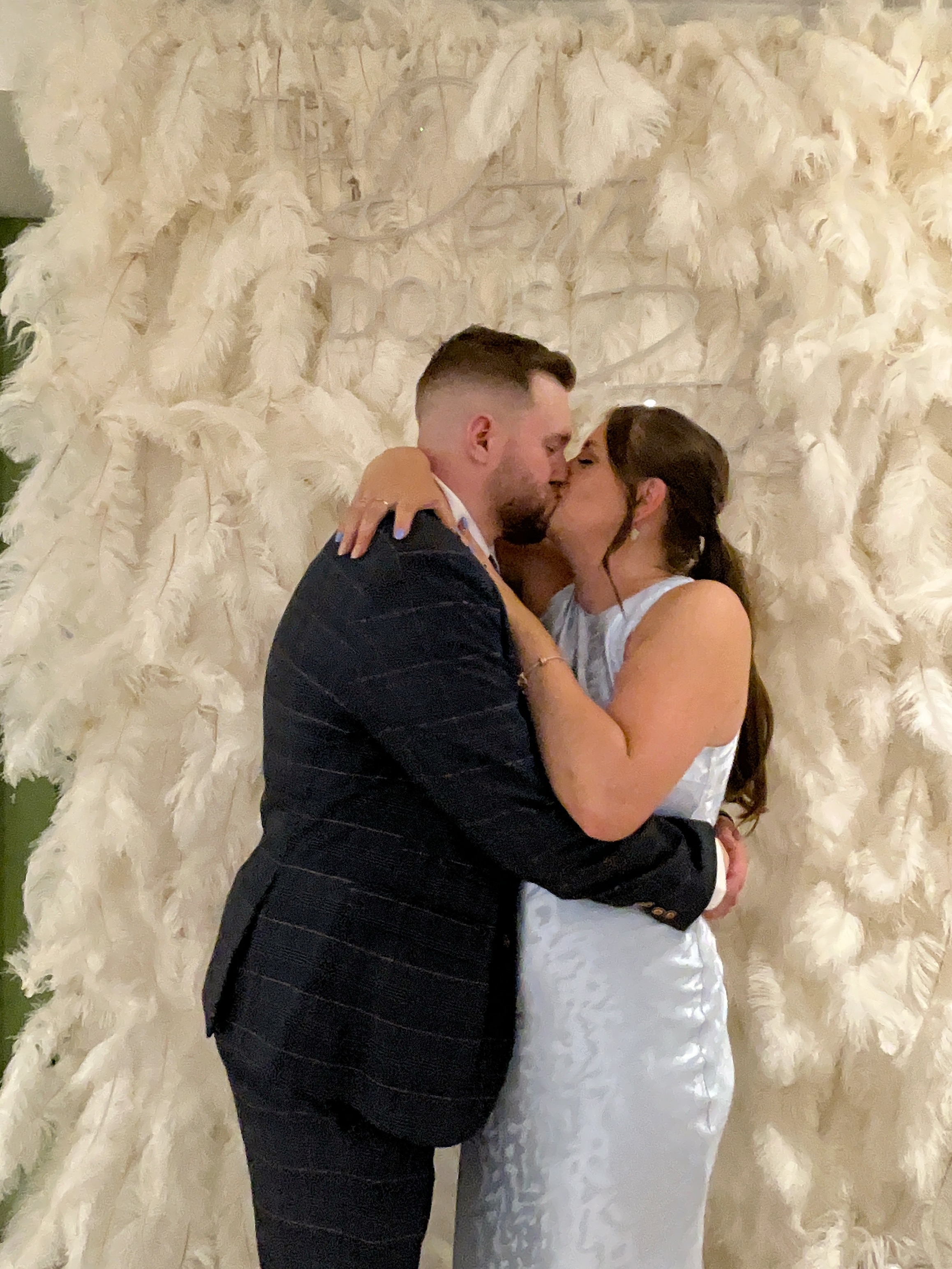 Mr & Mrs Davison  | View more photos from the event at gallery.magicimages.uk/u/MagicImages/Mr-Mrs-Davison-0