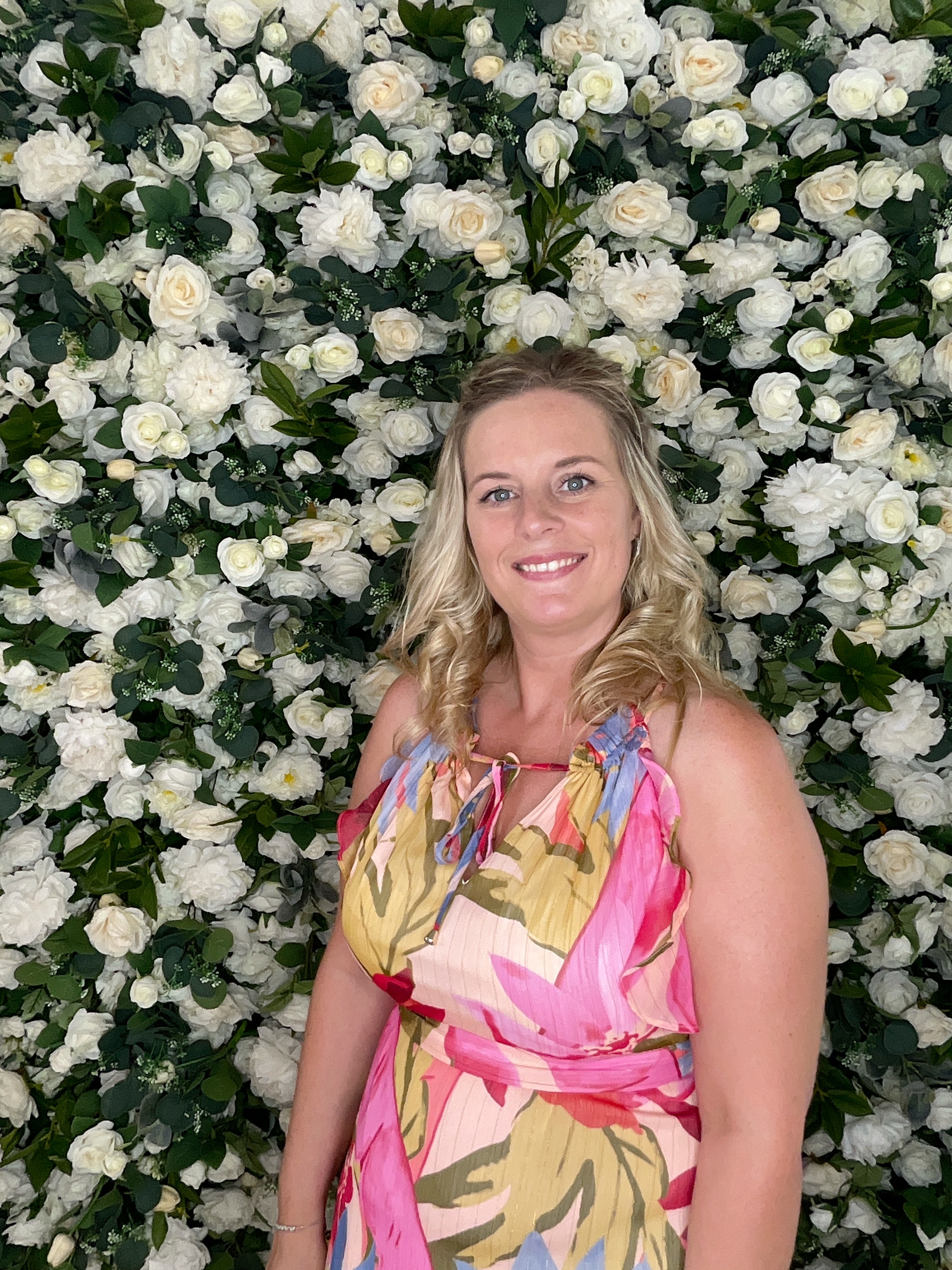 Mr & Mrs Sewell photo booth images  | View more photos from the event at gallery.magicimages.uk/u/MagicImages/Mr-Mrs-Sewell-photo-booth-images