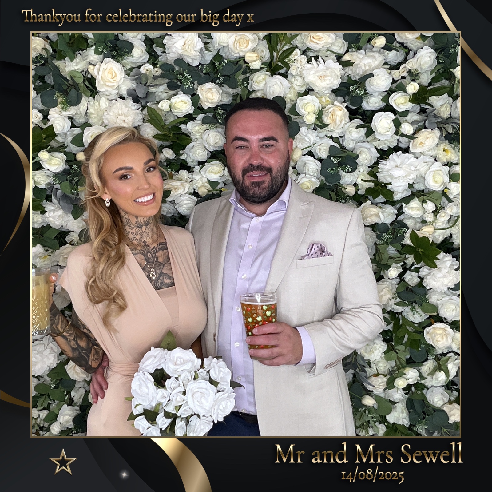 Mr & Mrs Sewell photo booth images  | View more photos from the event at gallery.magicimages.uk/u/MagicImages/Mr-Mrs-Sewell-photo-booth-images