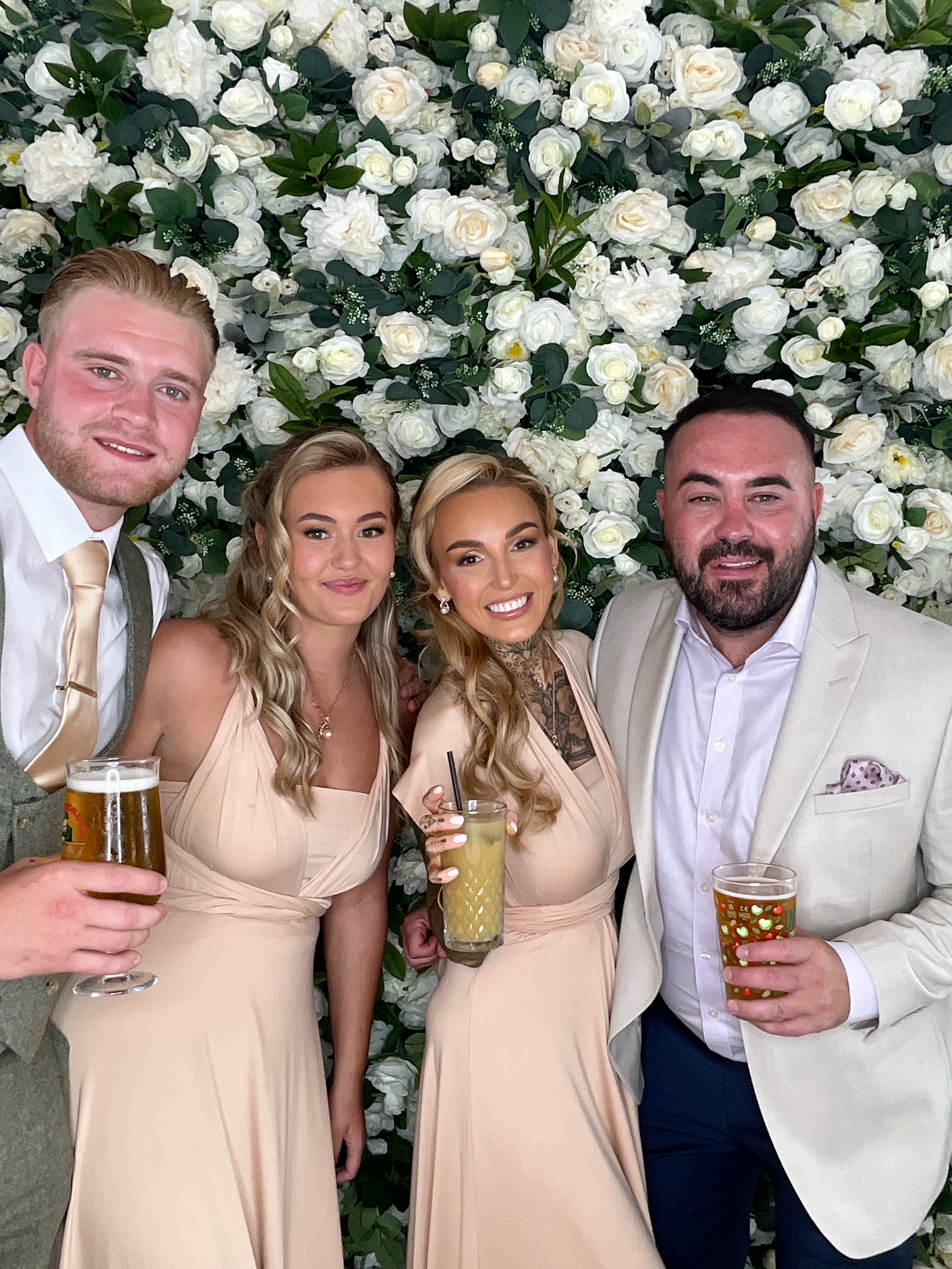 Mr & Mrs Sewell photo booth images  | View more photos from the event at gallery.magicimages.uk/u/MagicImages/Mr-Mrs-Sewell-photo-booth-images