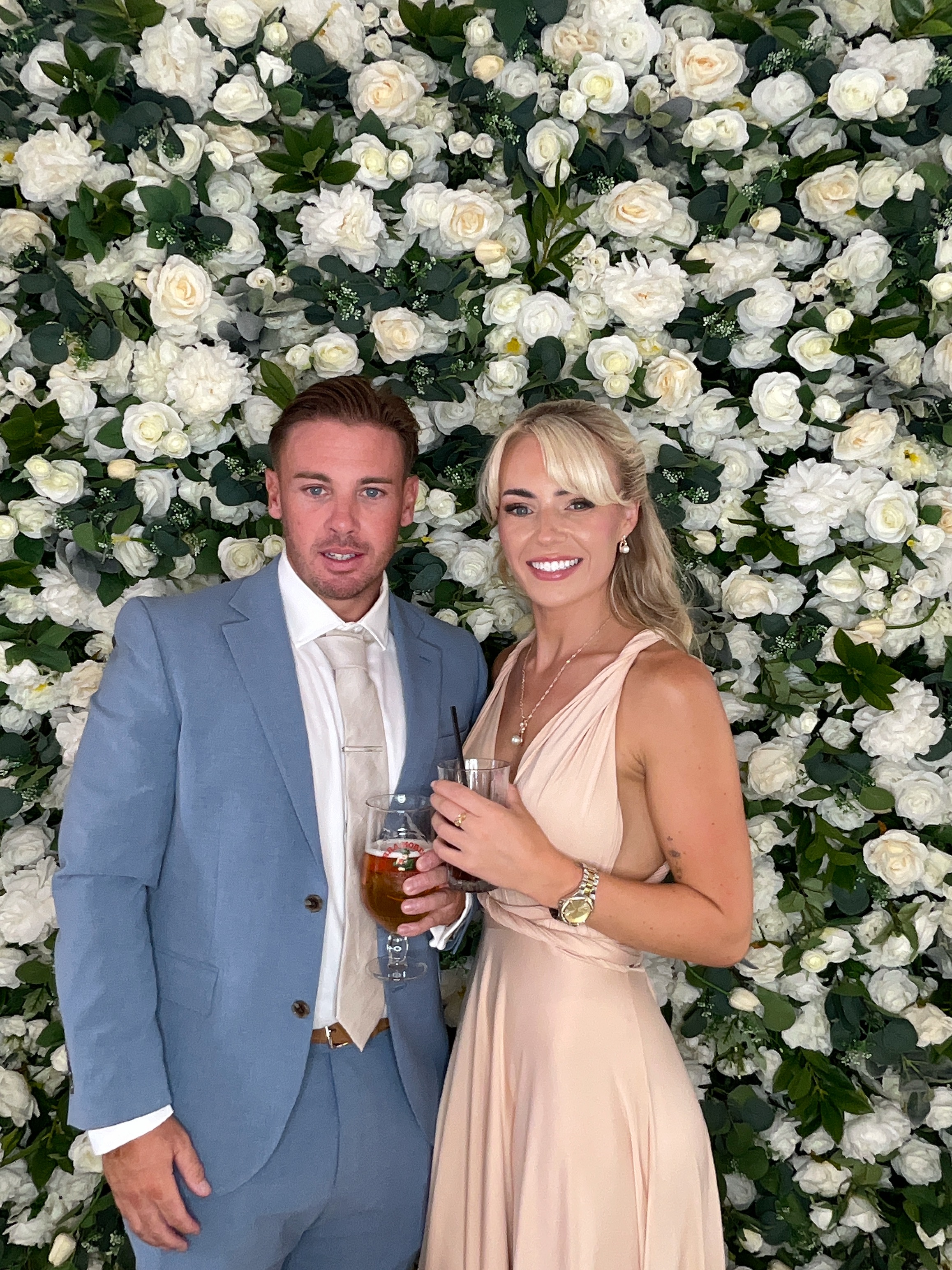 Mr & Mrs Sewell photo booth images  | View more photos from the event at gallery.magicimages.uk/u/MagicImages/Mr-Mrs-Sewell-photo-booth-images