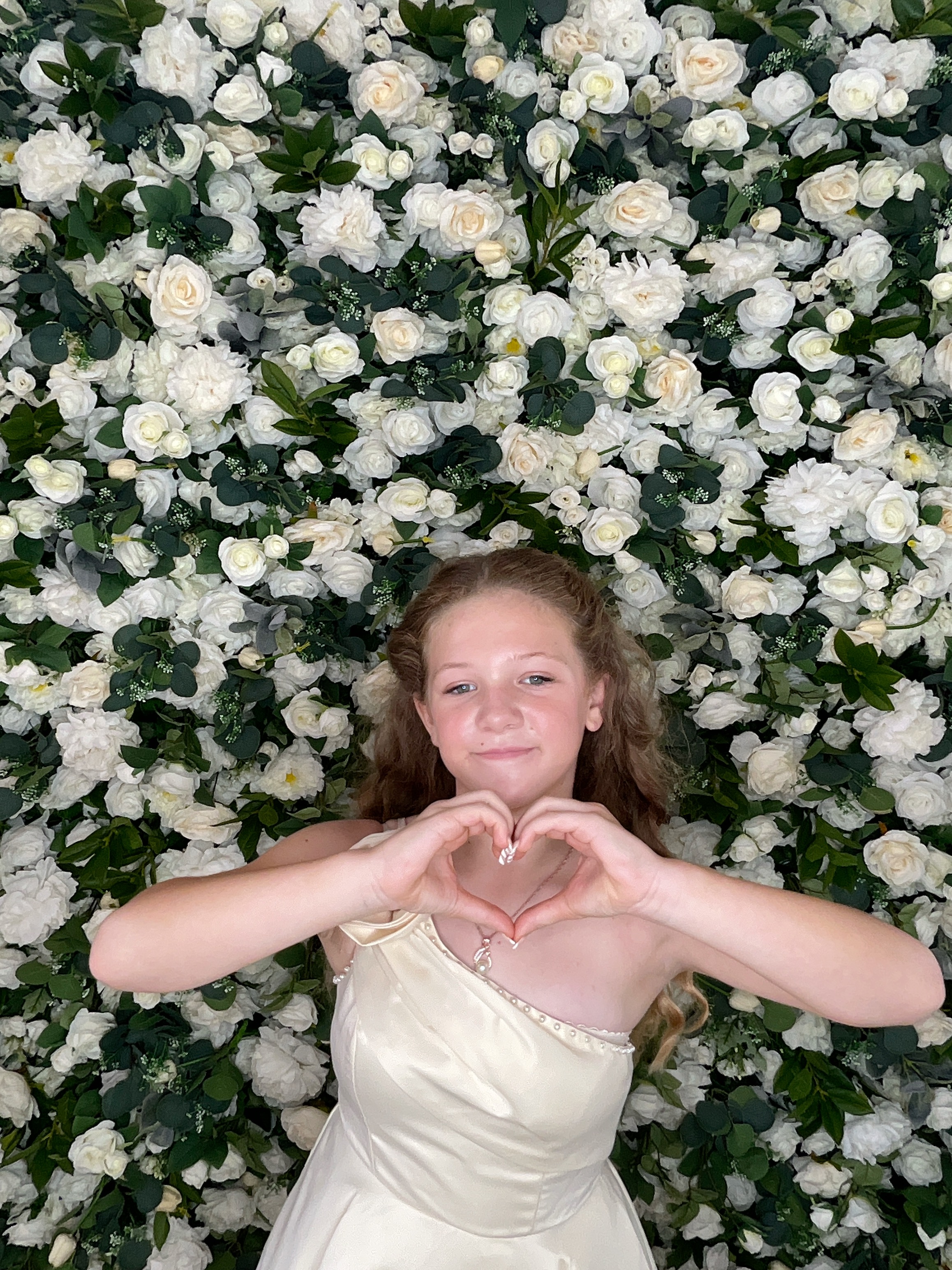 Mr & Mrs Sewell photo booth images  | View more photos from the event at gallery.magicimages.uk/u/MagicImages/Mr-Mrs-Sewell-photo-booth-images