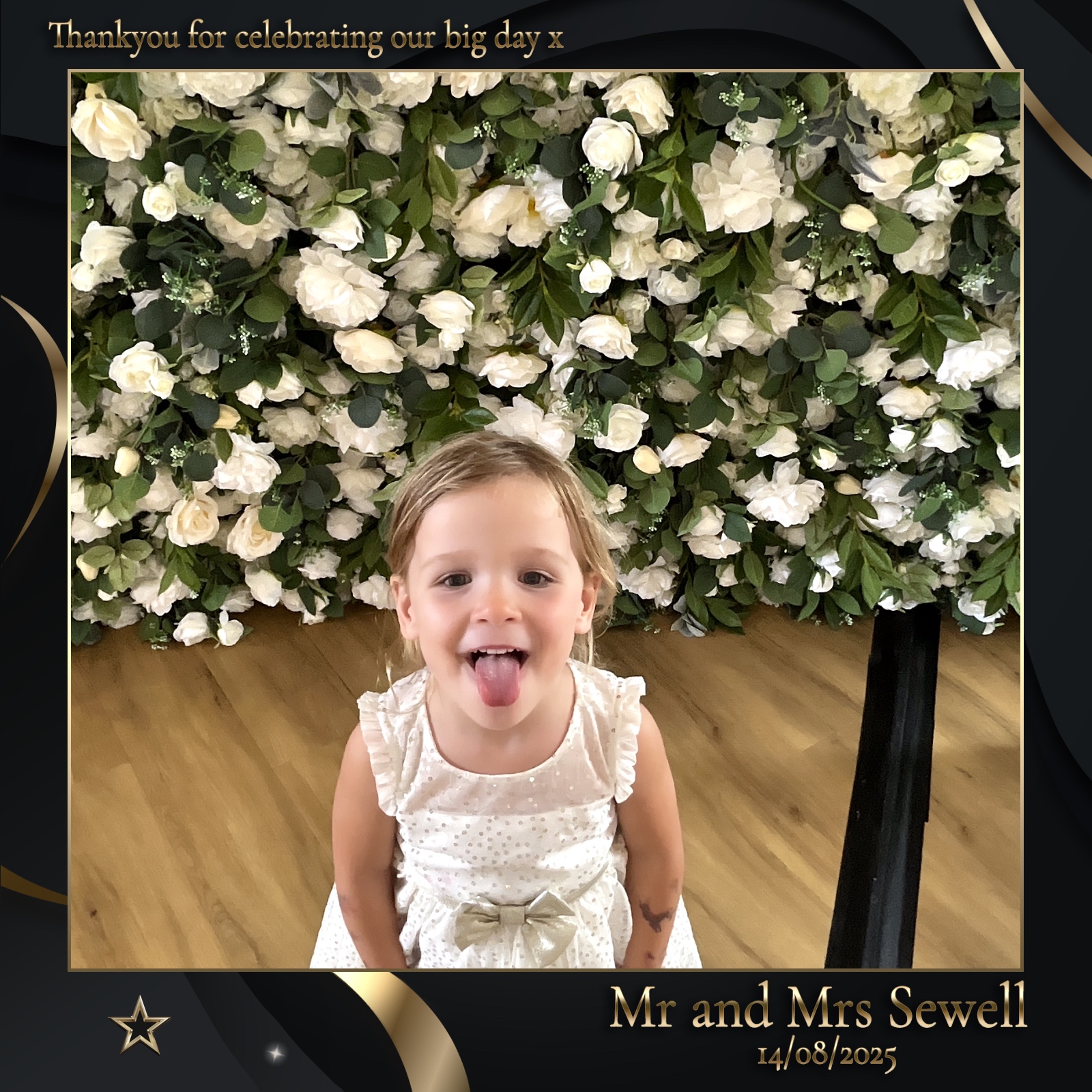 Mr & Mrs Sewell photo booth images  | View more photos from the event at gallery.magicimages.uk/u/MagicImages/Mr-Mrs-Sewell-photo-booth-images