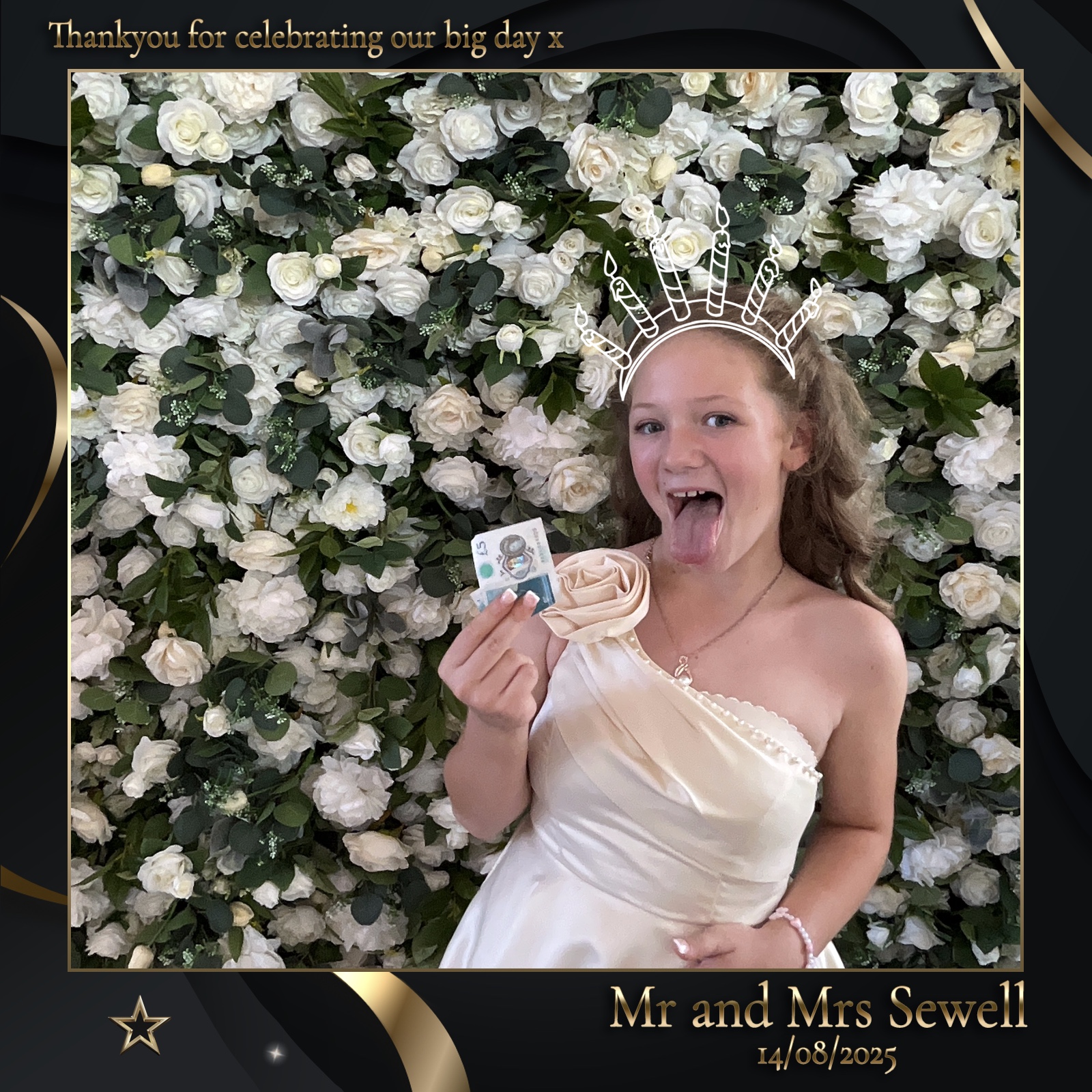 Mr & Mrs Sewell photo booth images  | View more photos from the event at gallery.magicimages.uk/u/MagicImages/Mr-Mrs-Sewell-photo-booth-images