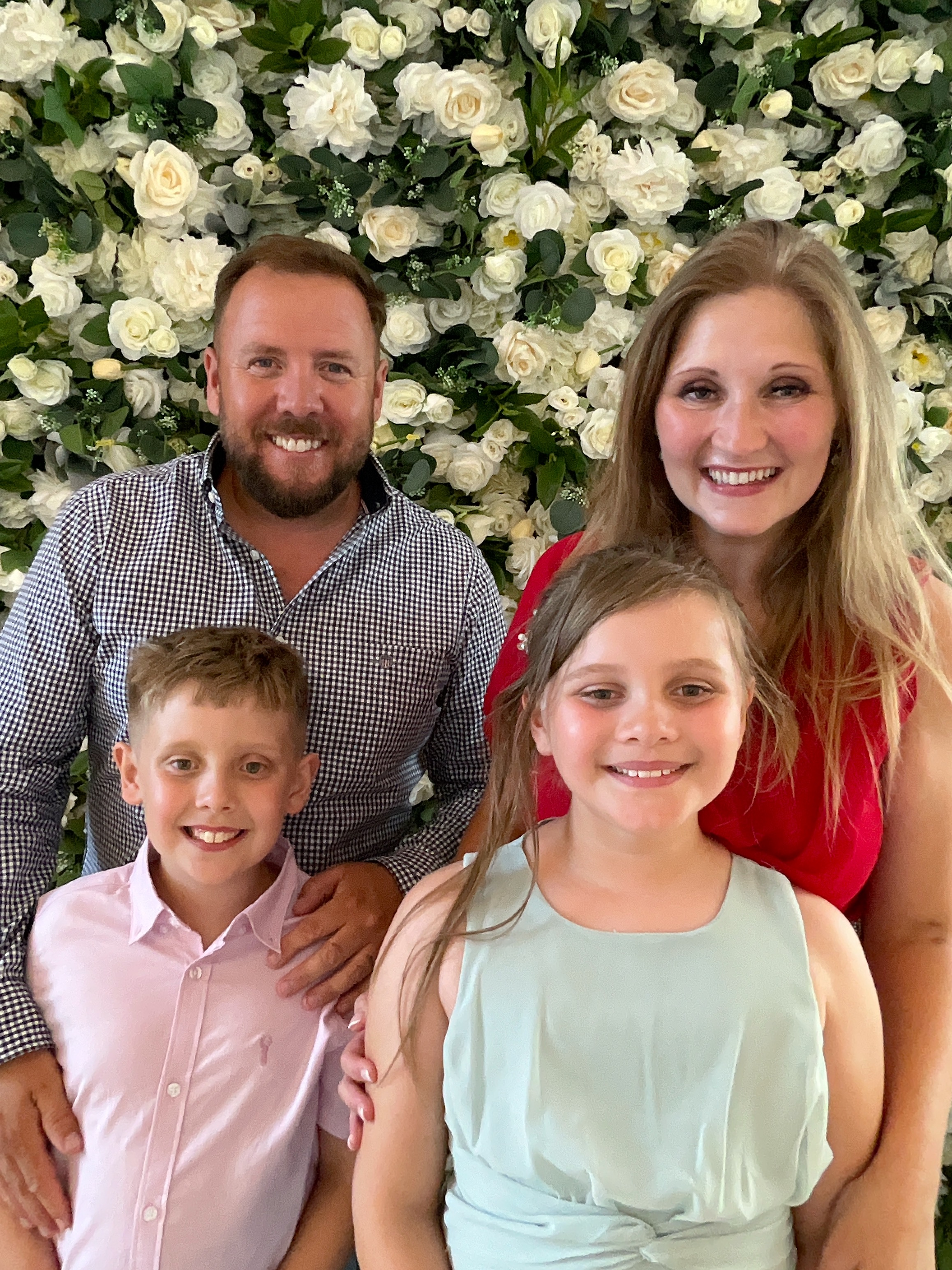 Mr & Mrs Sewell photo booth images  | View more photos from the event at gallery.magicimages.uk/u/MagicImages/Mr-Mrs-Sewell-photo-booth-images