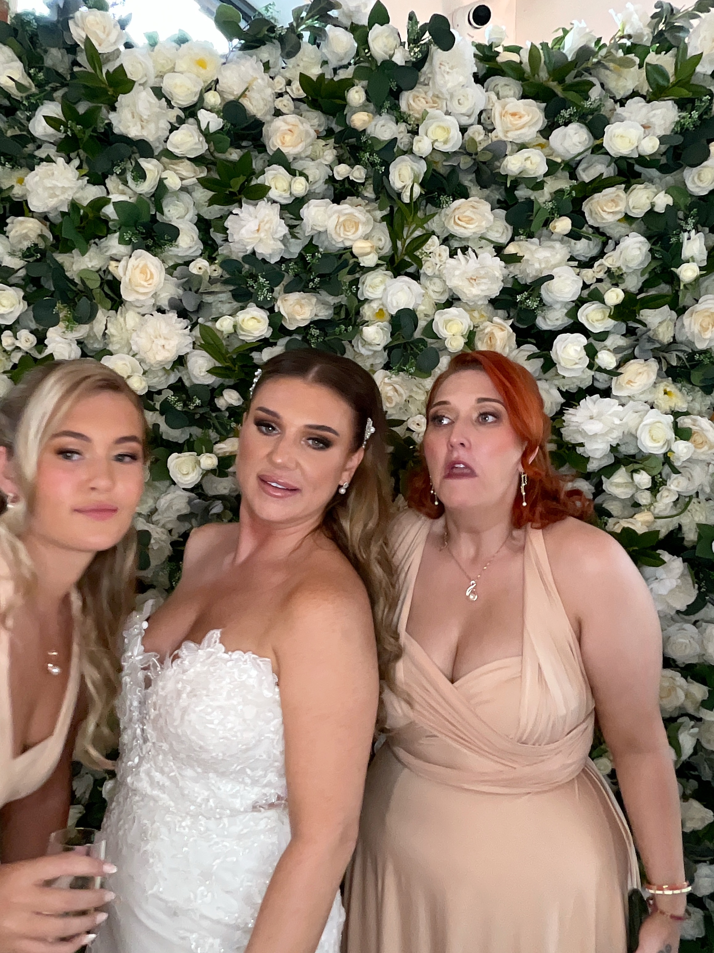 Mr & Mrs Sewell photo booth images  | View more photos from the event at gallery.magicimages.uk/u/MagicImages/Mr-Mrs-Sewell-photo-booth-images