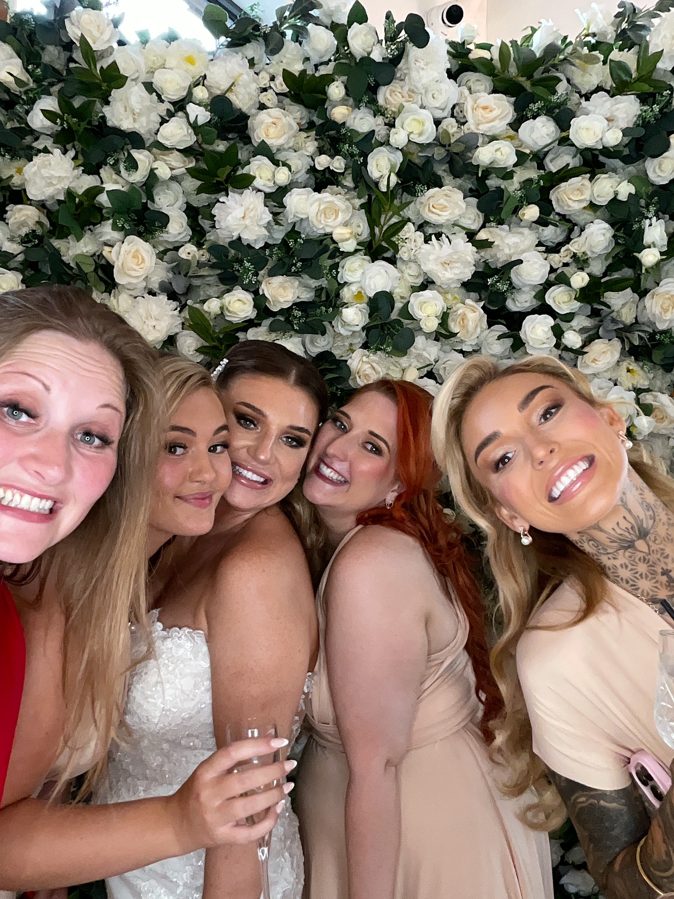 Mr & Mrs Sewell photo booth images  | View more photos from the event at gallery.magicimages.uk/u/MagicImages/Mr-Mrs-Sewell-photo-booth-images