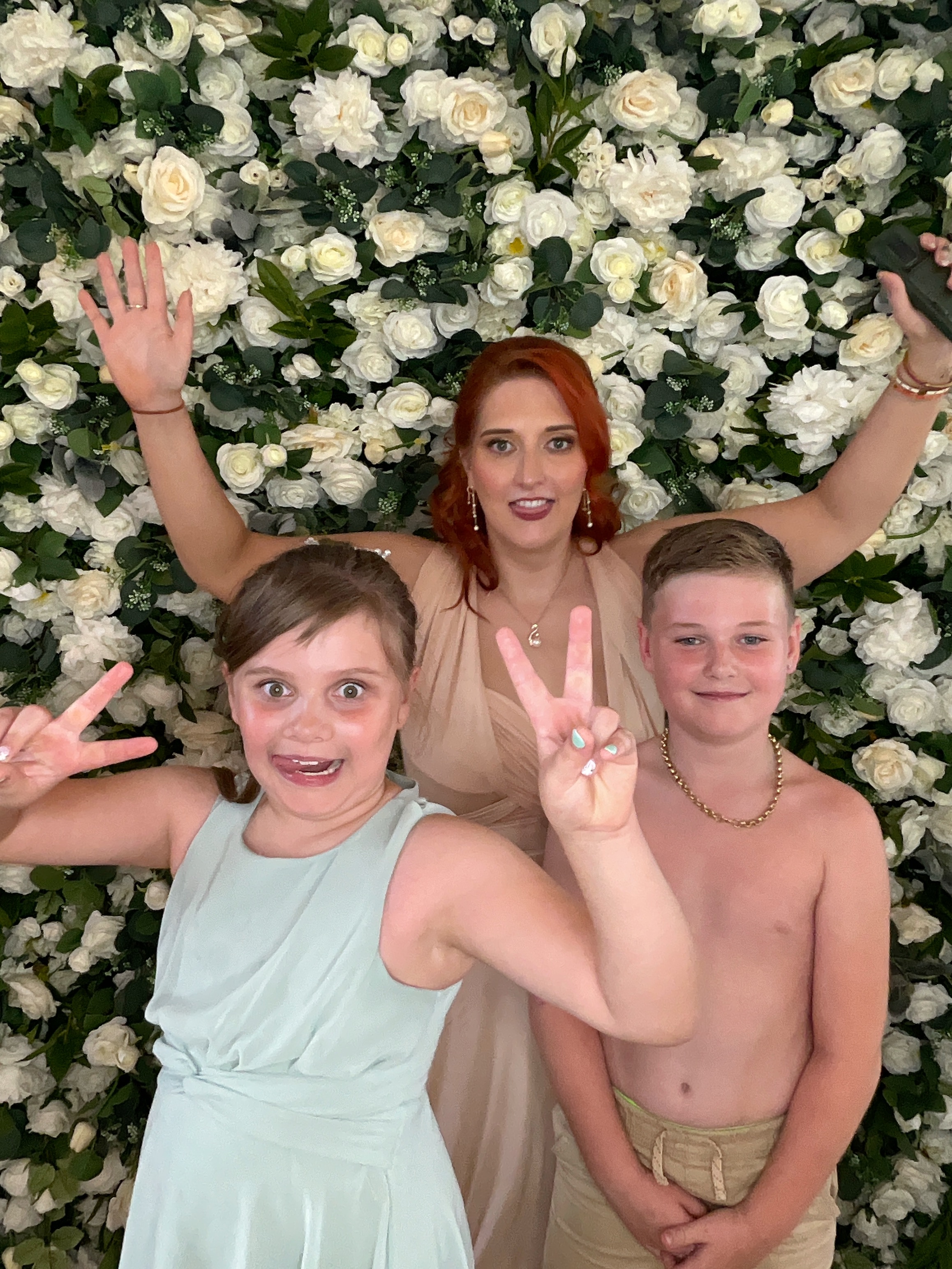 Mr & Mrs Sewell photo booth images  | View more photos from the event at gallery.magicimages.uk/u/MagicImages/Mr-Mrs-Sewell-photo-booth-images