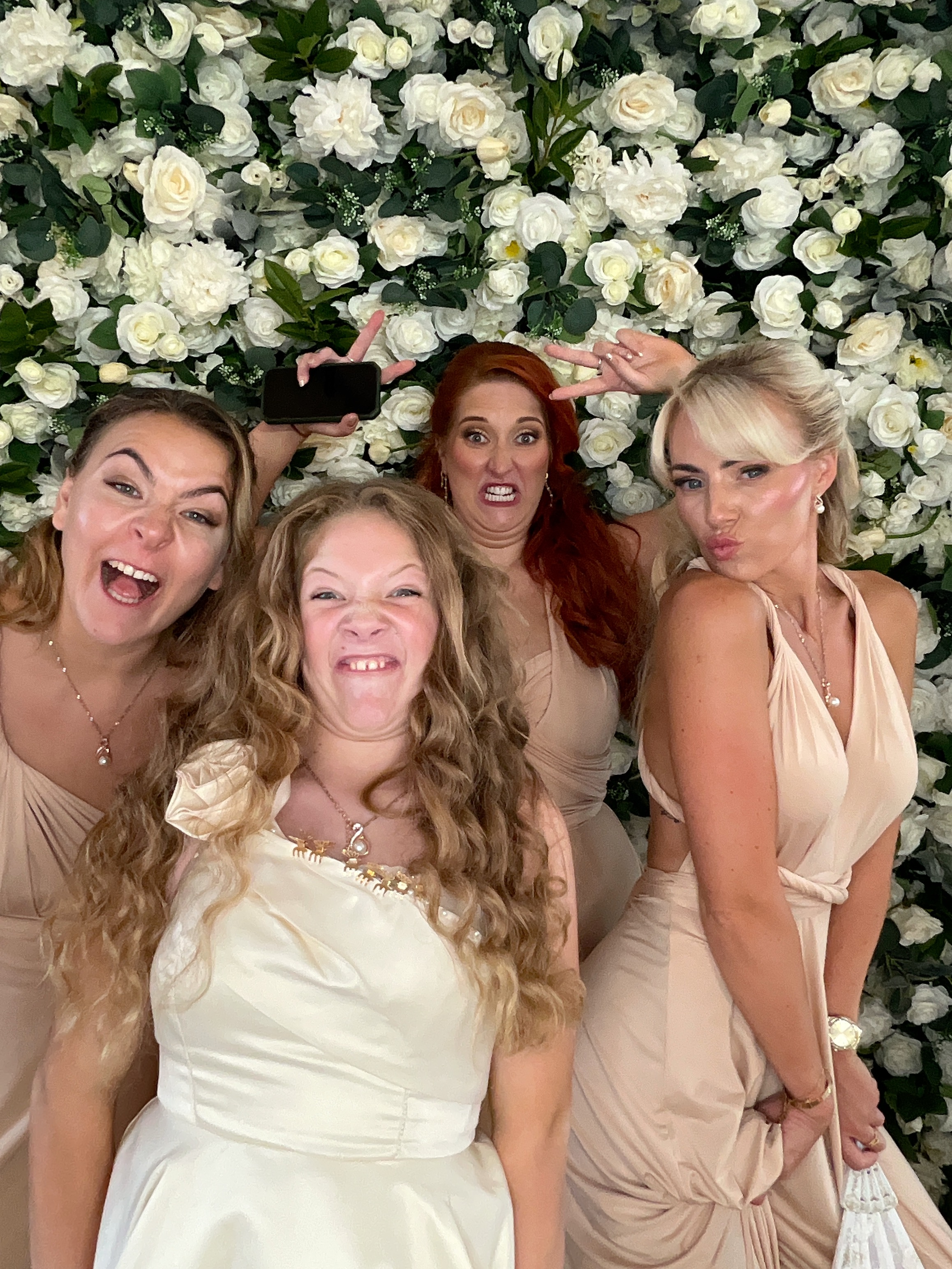 Mr & Mrs Sewell photo booth images  | View more photos from the event at gallery.magicimages.uk/u/MagicImages/Mr-Mrs-Sewell-photo-booth-images