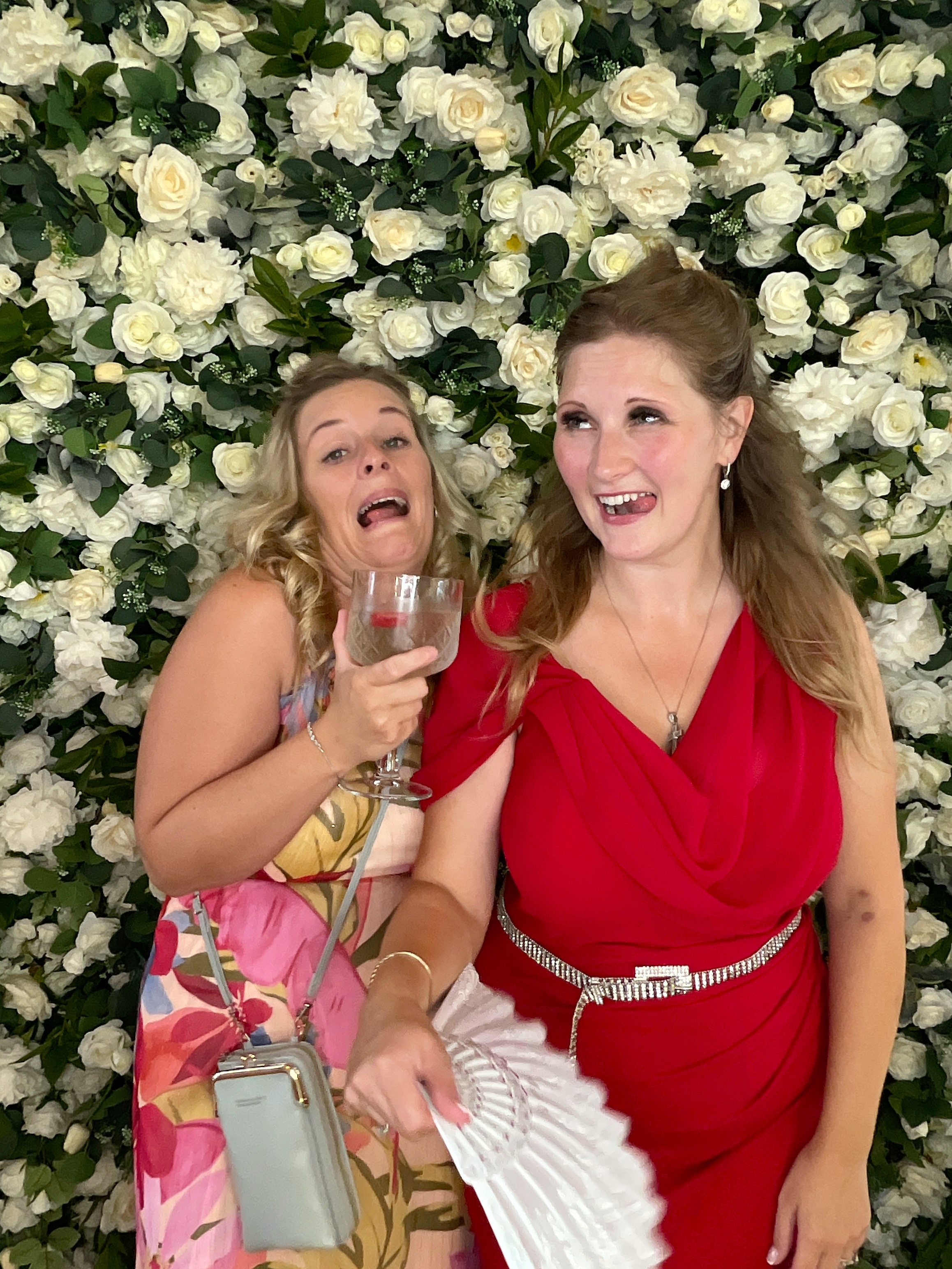 Mr & Mrs Sewell photo booth images  | View more photos from the event at gallery.magicimages.uk/u/MagicImages/Mr-Mrs-Sewell-photo-booth-images