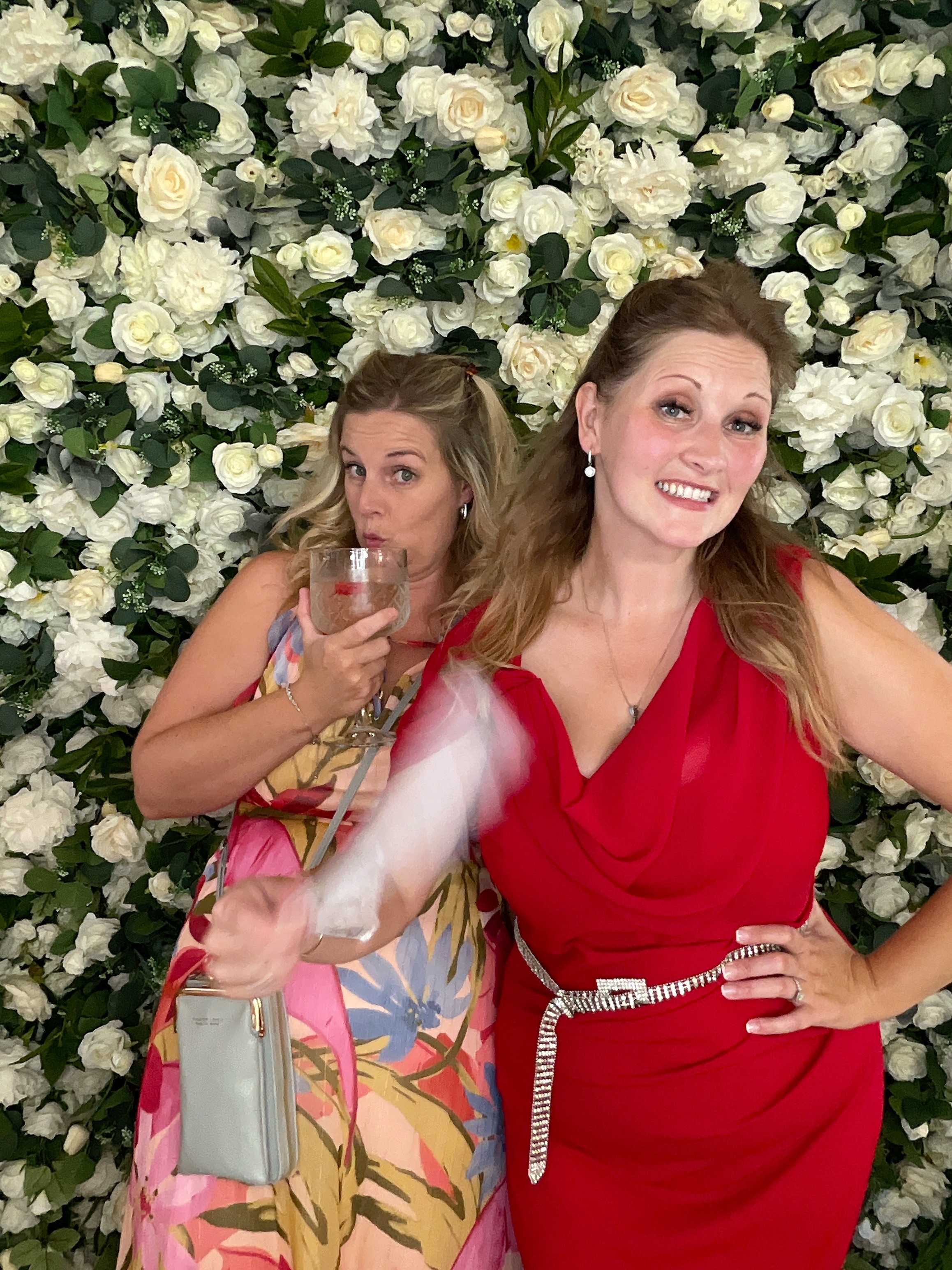 Mr & Mrs Sewell photo booth images  | View more photos from the event at gallery.magicimages.uk/u/MagicImages/Mr-Mrs-Sewell-photo-booth-images