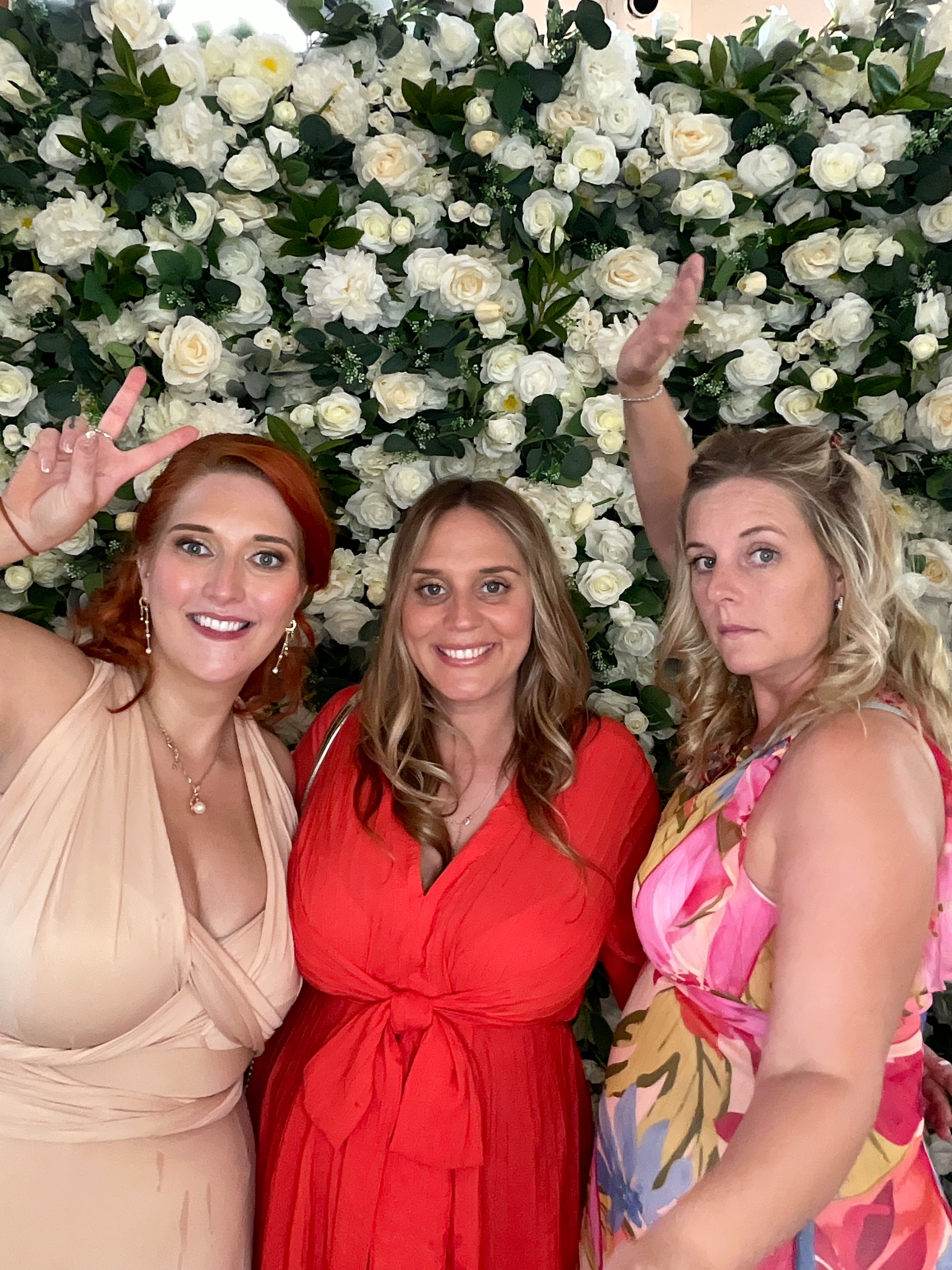 Mr & Mrs Sewell photo booth images  | View more photos from the event at gallery.magicimages.uk/u/MagicImages/Mr-Mrs-Sewell-photo-booth-images