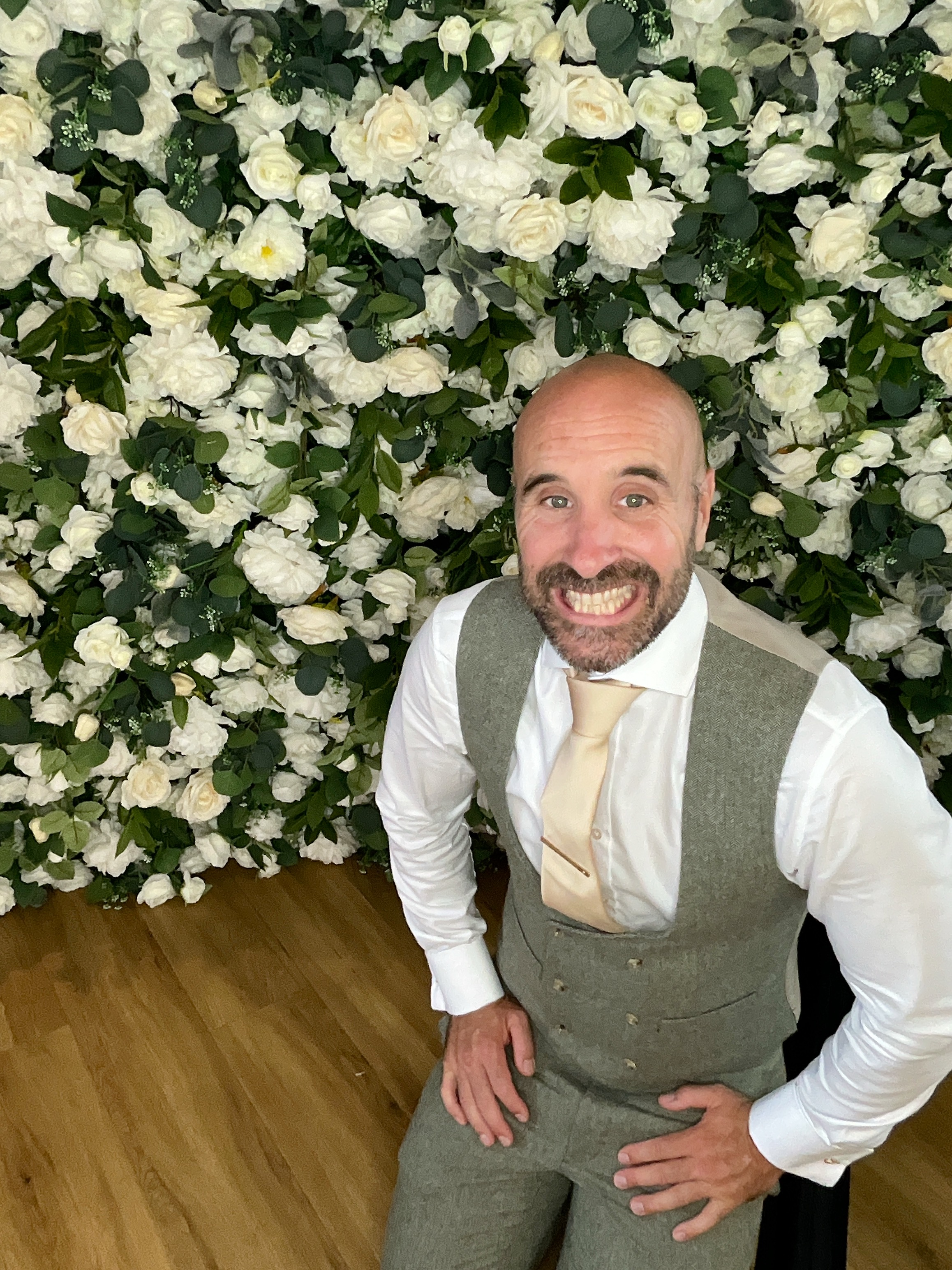 Mr & Mrs Sewell photo booth images  | View more photos from the event at gallery.magicimages.uk/u/MagicImages/Mr-Mrs-Sewell-photo-booth-images