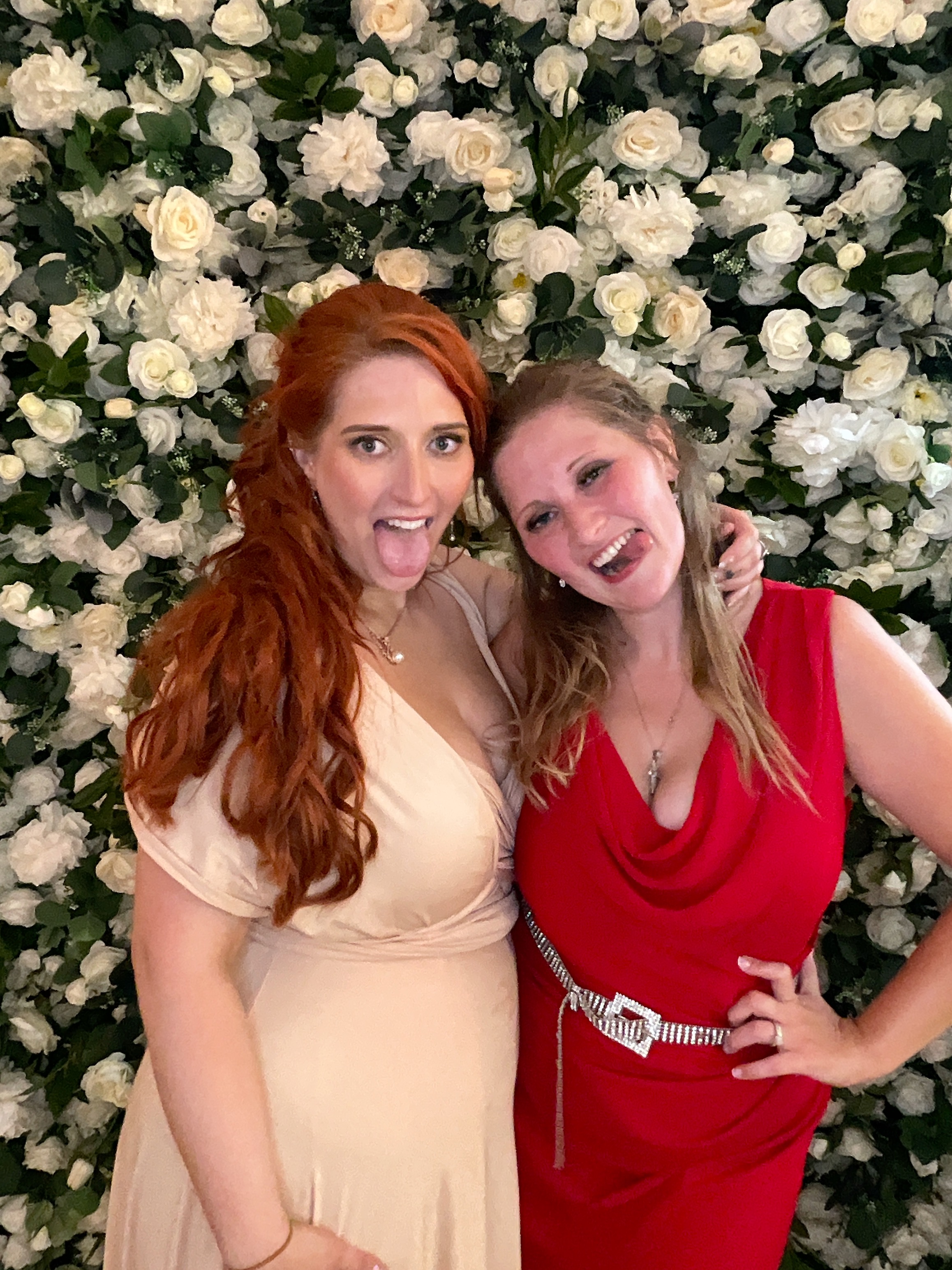 Mr & Mrs Sewell photo booth images  | View more photos from the event at gallery.magicimages.uk/u/MagicImages/Mr-Mrs-Sewell-photo-booth-images