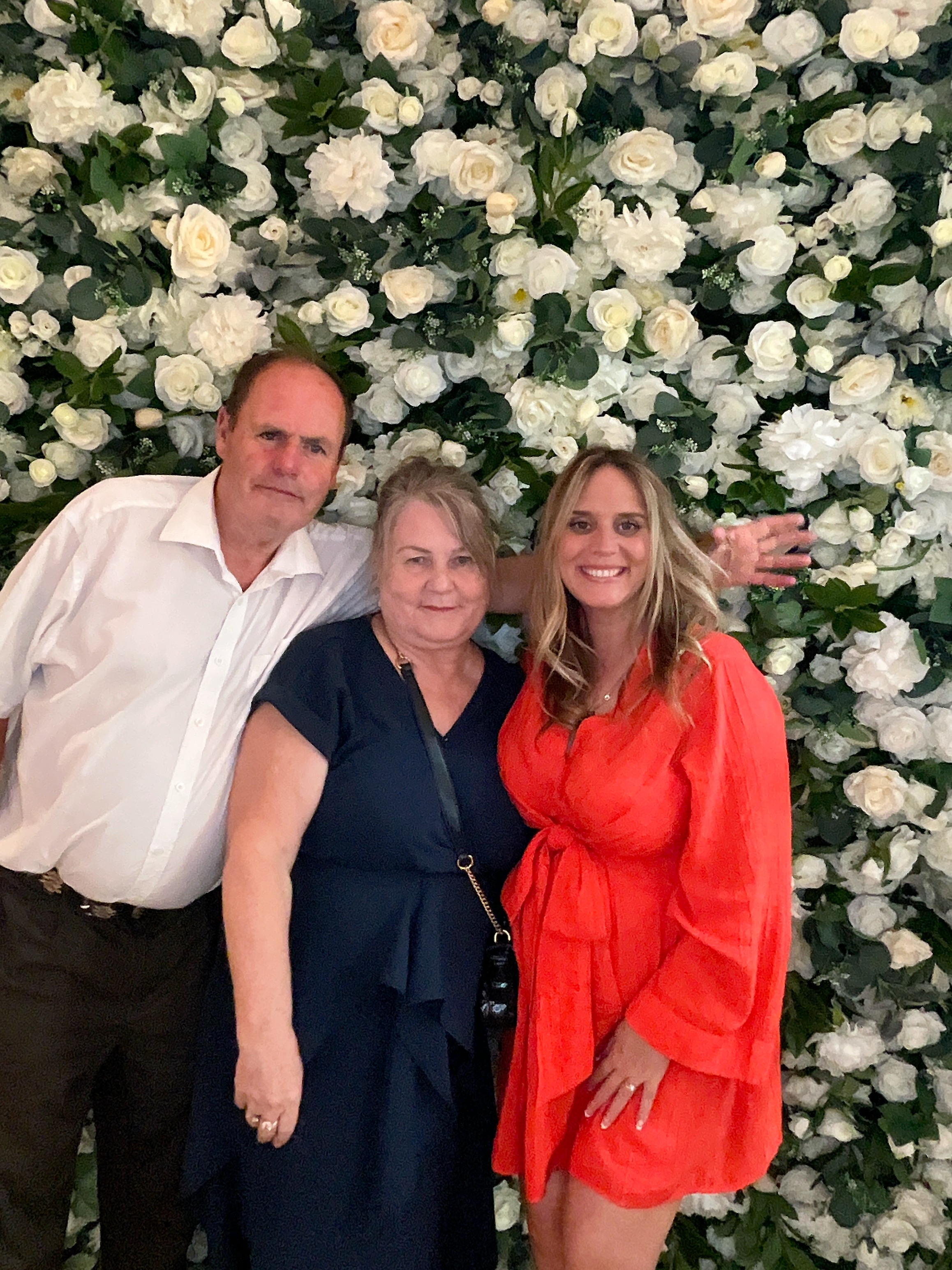 Mr & Mrs Sewell photo booth images  | View more photos from the event at gallery.magicimages.uk/u/MagicImages/Mr-Mrs-Sewell-photo-booth-images