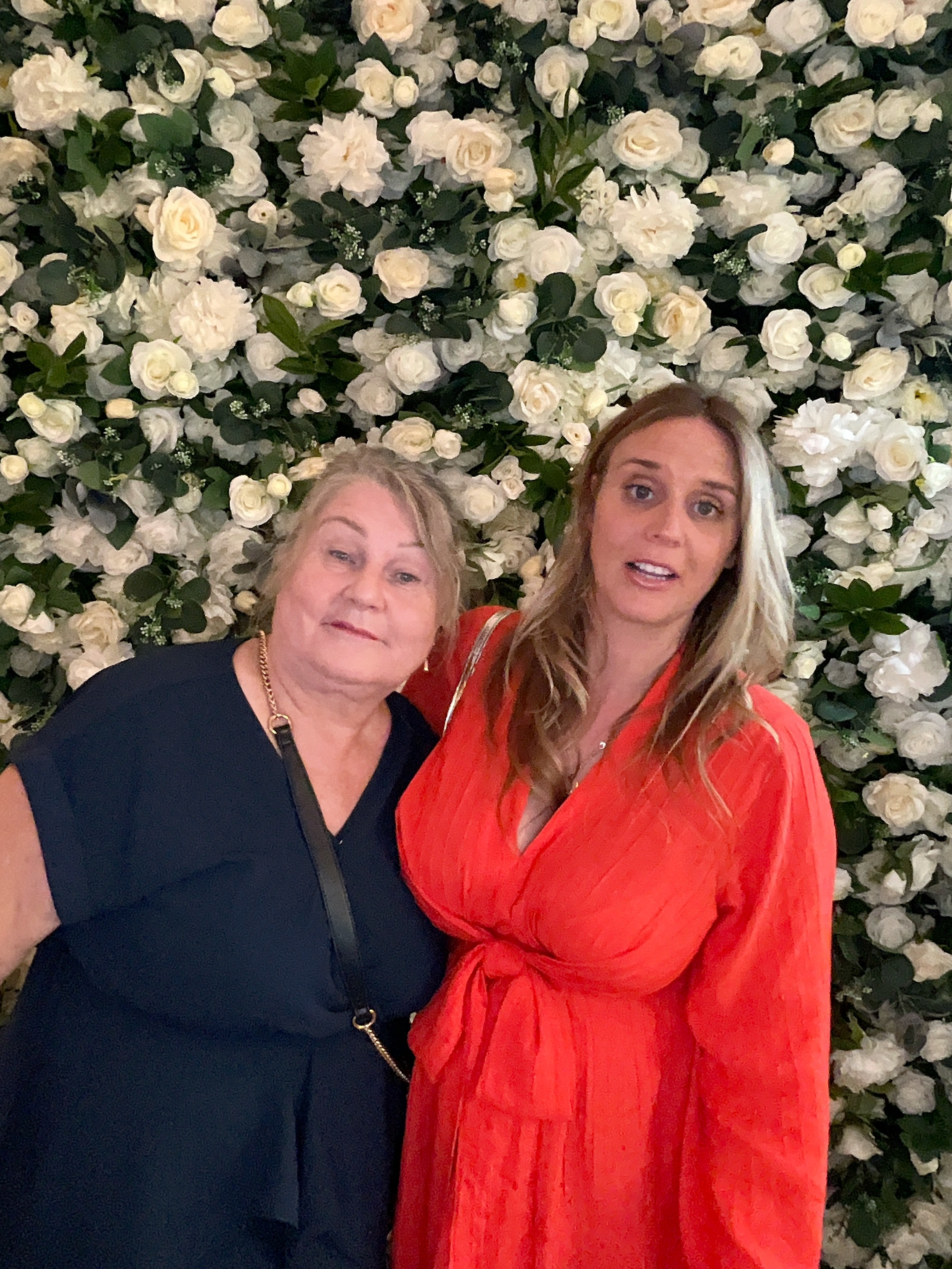 Mr & Mrs Sewell photo booth images  | View more photos from the event at gallery.magicimages.uk/u/MagicImages/Mr-Mrs-Sewell-photo-booth-images