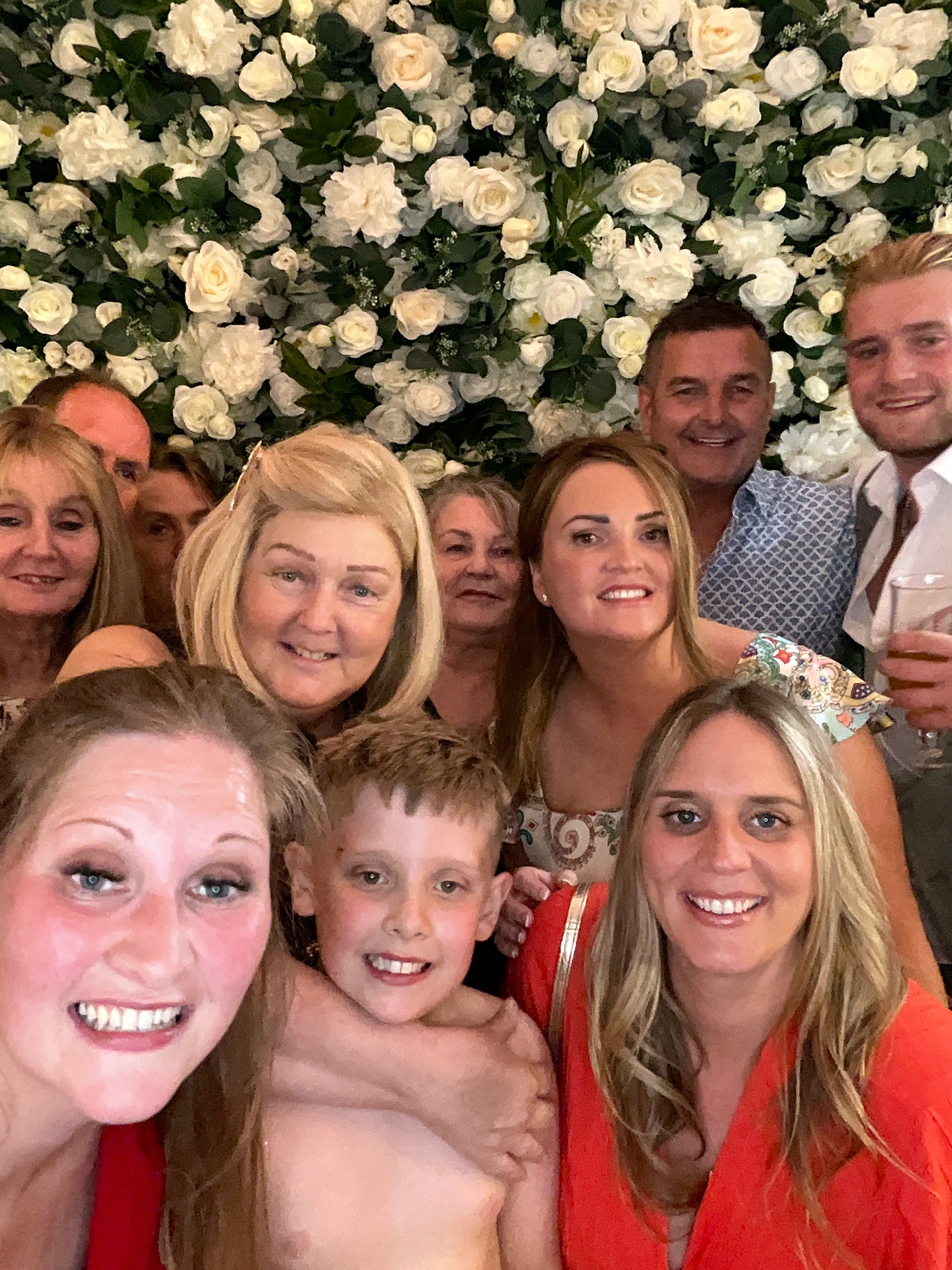 Mr & Mrs Sewell photo booth images  | View more photos from the event at gallery.magicimages.uk/u/MagicImages/Mr-Mrs-Sewell-photo-booth-images