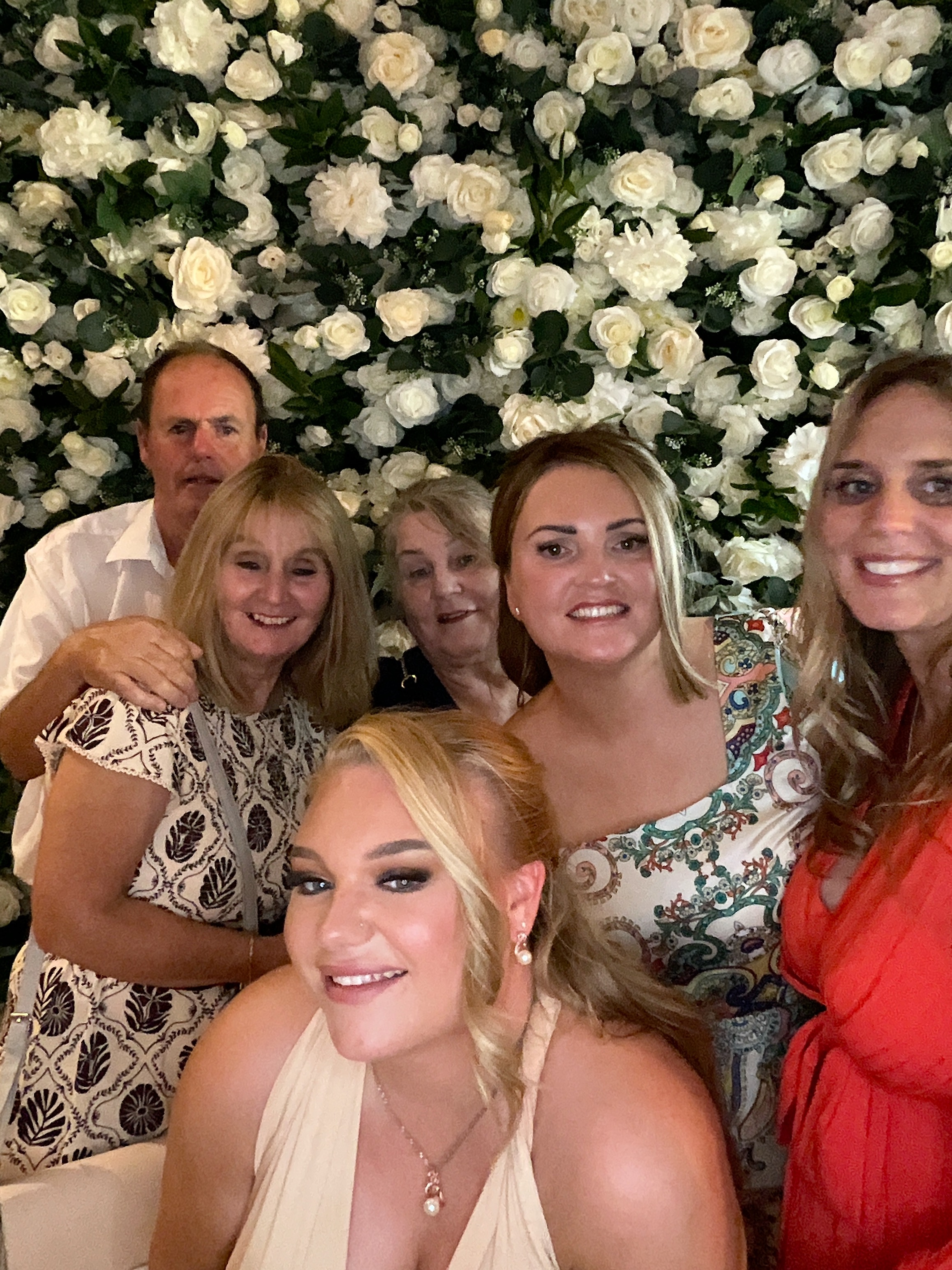 Mr & Mrs Sewell photo booth images  | View more photos from the event at gallery.magicimages.uk/u/MagicImages/Mr-Mrs-Sewell-photo-booth-images