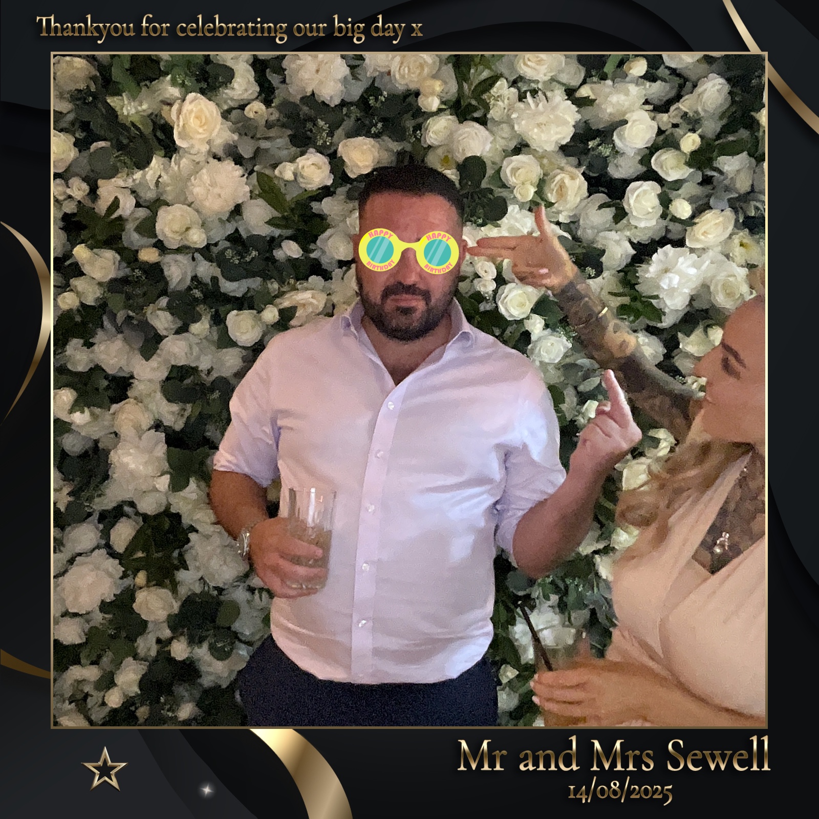 Mr & Mrs Sewell photo booth images  | View more photos from the event at gallery.magicimages.uk/u/MagicImages/Mr-Mrs-Sewell-photo-booth-images