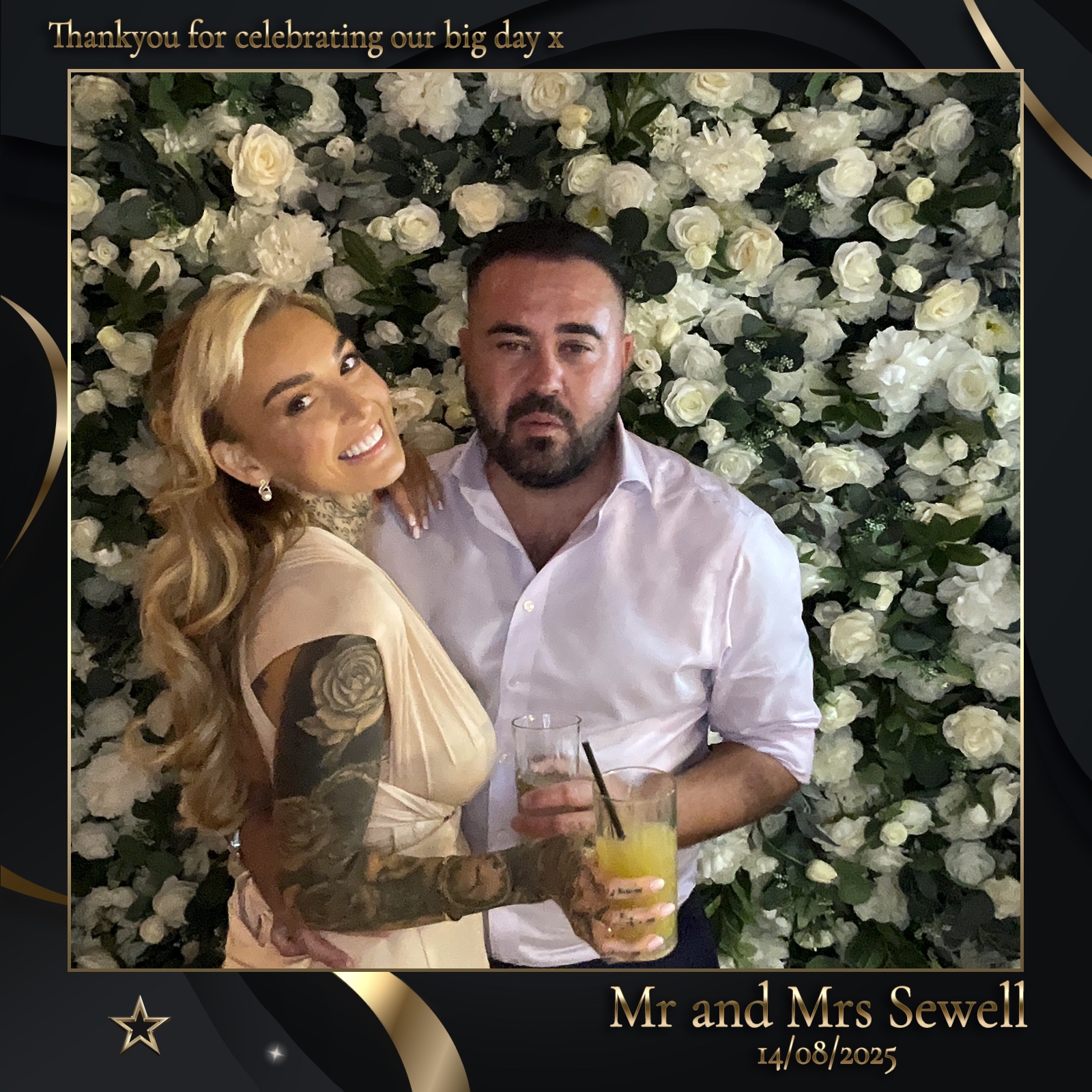 Mr & Mrs Sewell photo booth images  | View more photos from the event at gallery.magicimages.uk/u/MagicImages/Mr-Mrs-Sewell-photo-booth-images