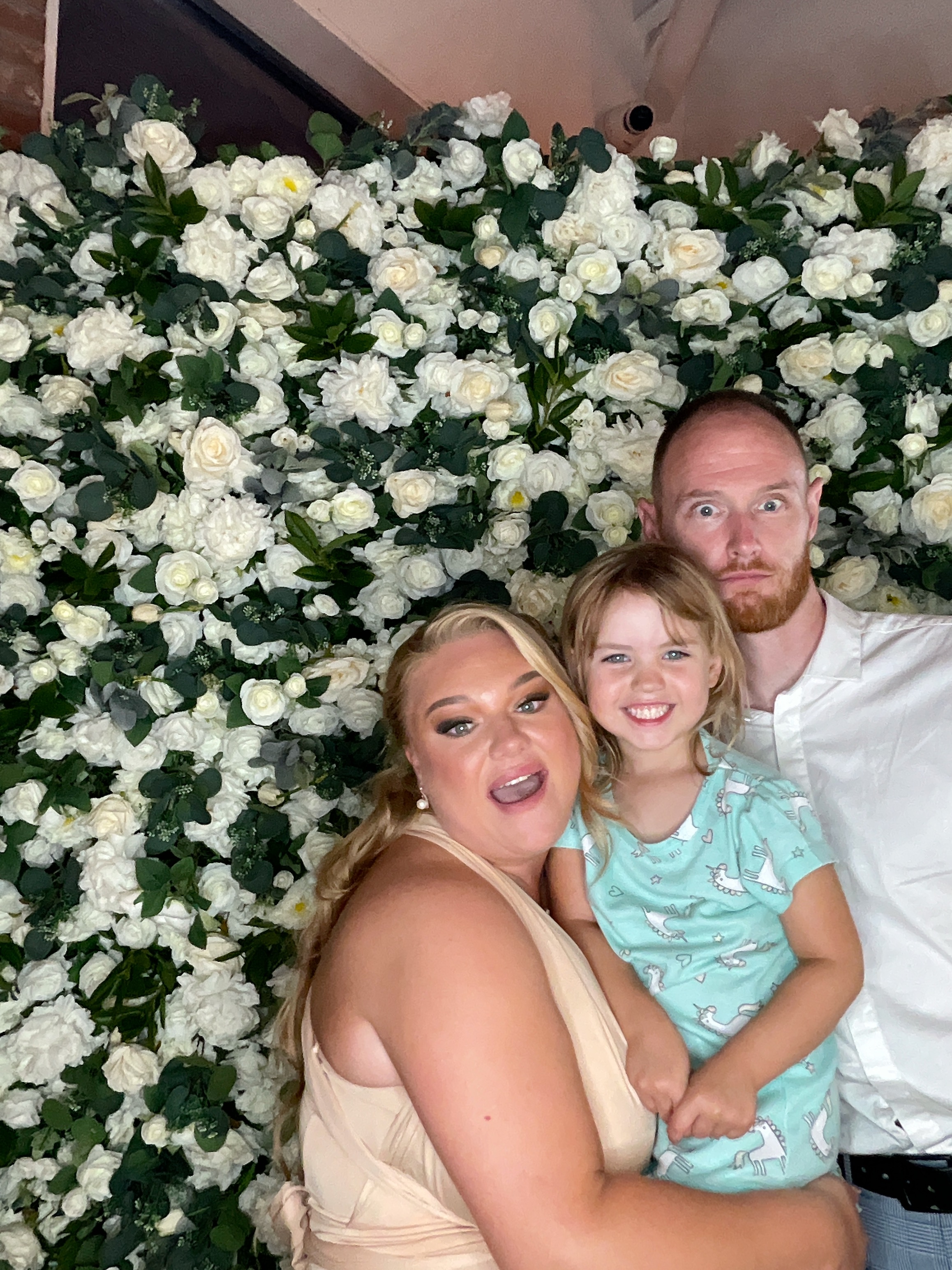 Mr & Mrs Sewell photo booth images  | View more photos from the event at gallery.magicimages.uk/u/MagicImages/Mr-Mrs-Sewell-photo-booth-images