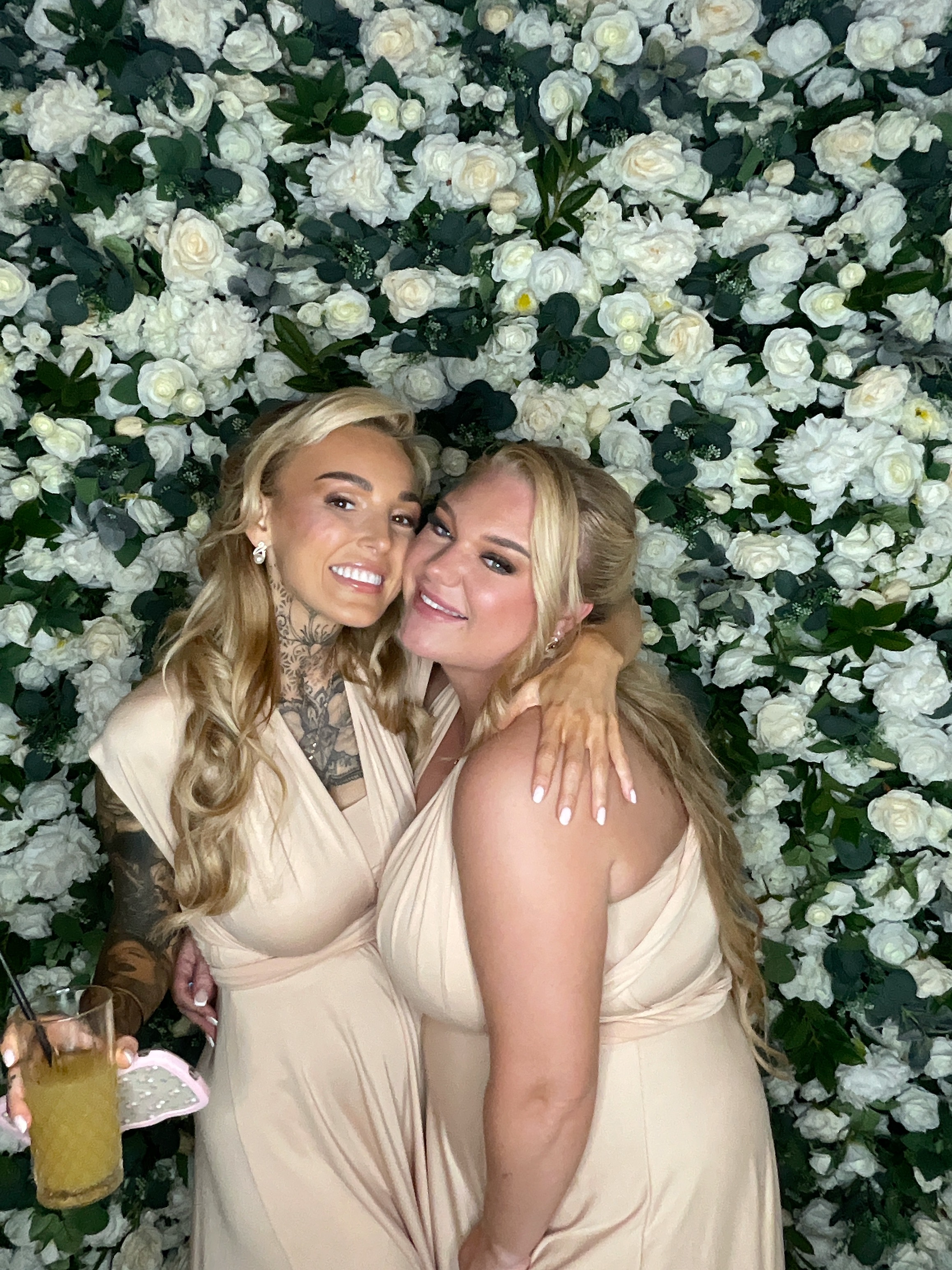 Mr & Mrs Sewell photo booth images  | View more photos from the event at gallery.magicimages.uk/u/MagicImages/Mr-Mrs-Sewell-photo-booth-images