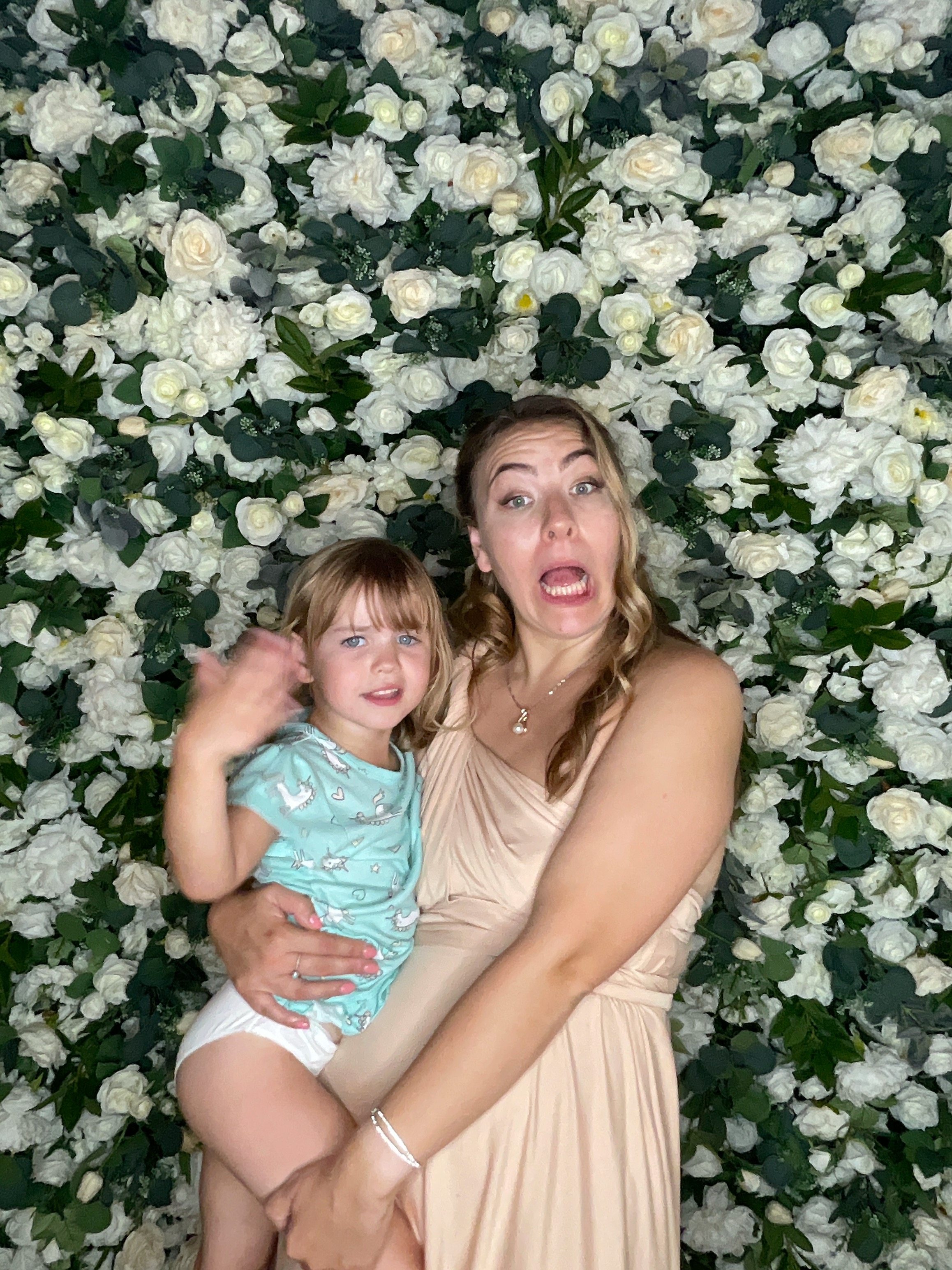 Mr & Mrs Sewell photo booth images  | View more photos from the event at gallery.magicimages.uk/u/MagicImages/Mr-Mrs-Sewell-photo-booth-images