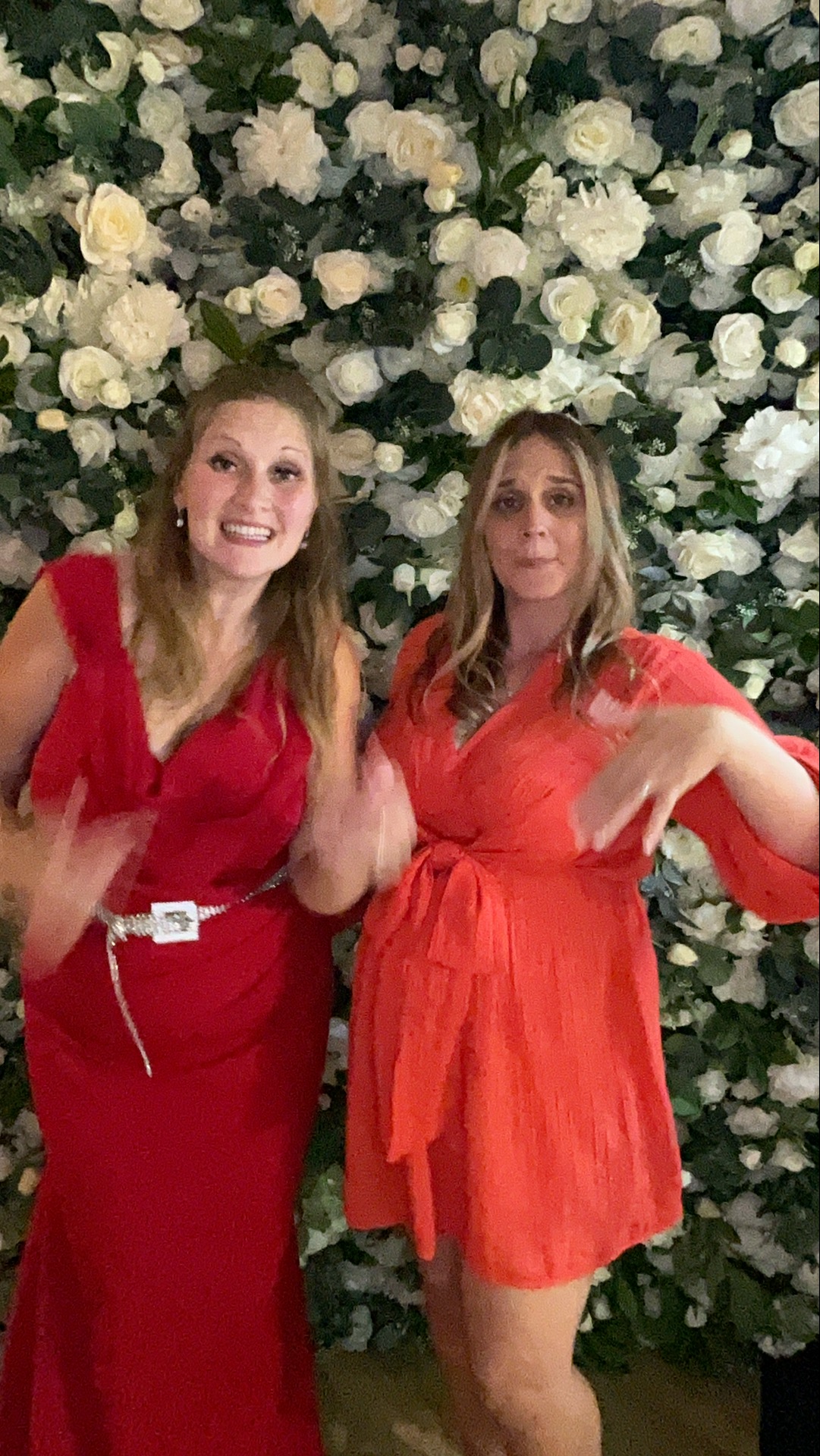 Mr & Mrs Sewell photo booth images  | View more photos from the event at gallery.magicimages.uk/u/MagicImages/Mr-Mrs-Sewell-photo-booth-images