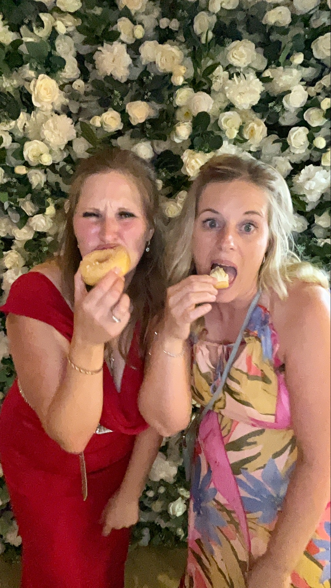 Mr & Mrs Sewell photo booth images  | View more photos from the event at gallery.magicimages.uk/u/MagicImages/Mr-Mrs-Sewell-photo-booth-images