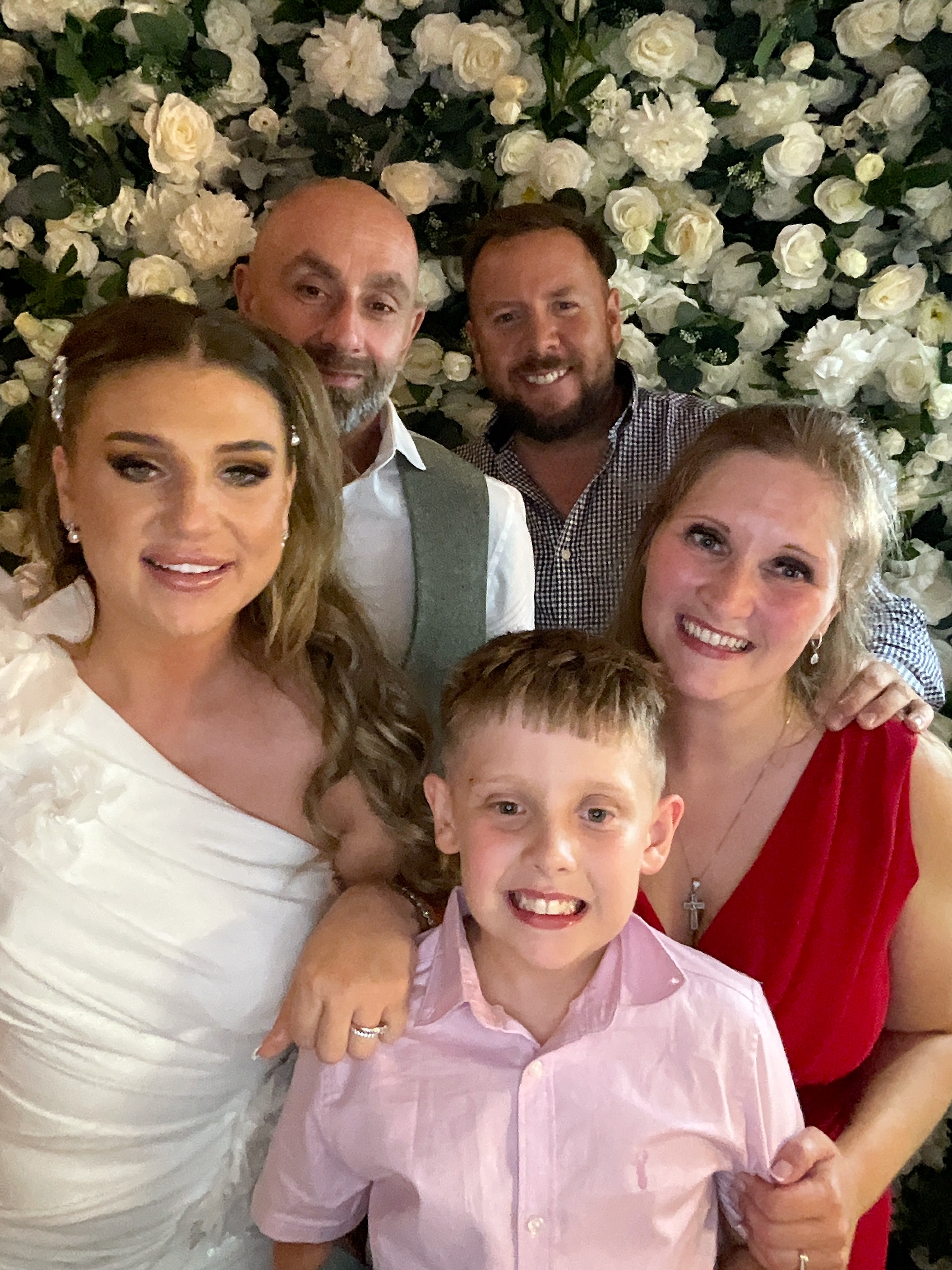 Mr & Mrs Sewell photo booth images  | View more photos from the event at gallery.magicimages.uk/u/MagicImages/Mr-Mrs-Sewell-photo-booth-images