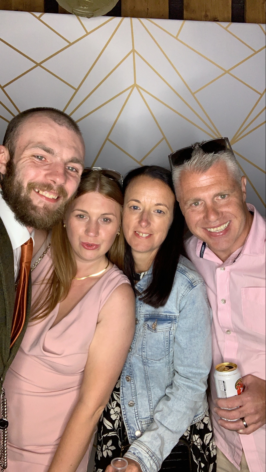 Mr & Mrs Thompson  | View more photos from the event at gallery.magicimages.uk/u/MagicImages/Mr-Mrs-Thompson-0