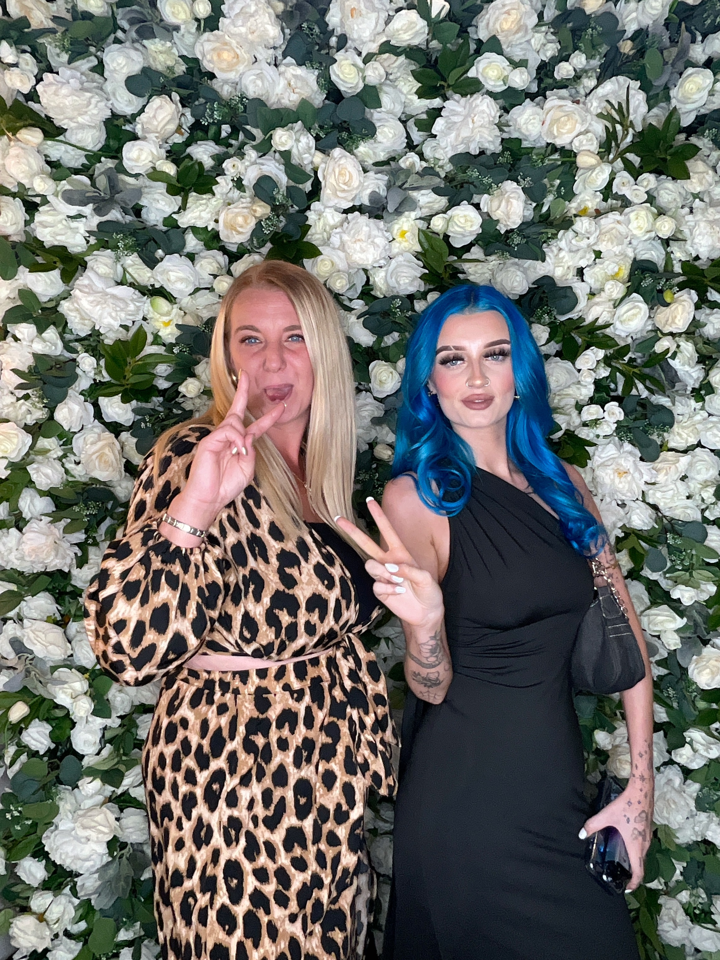 Mr & Mrs White  | View more photos from the event at gallery.magicimages.uk/u/MagicImages/Mr-Mrs-White