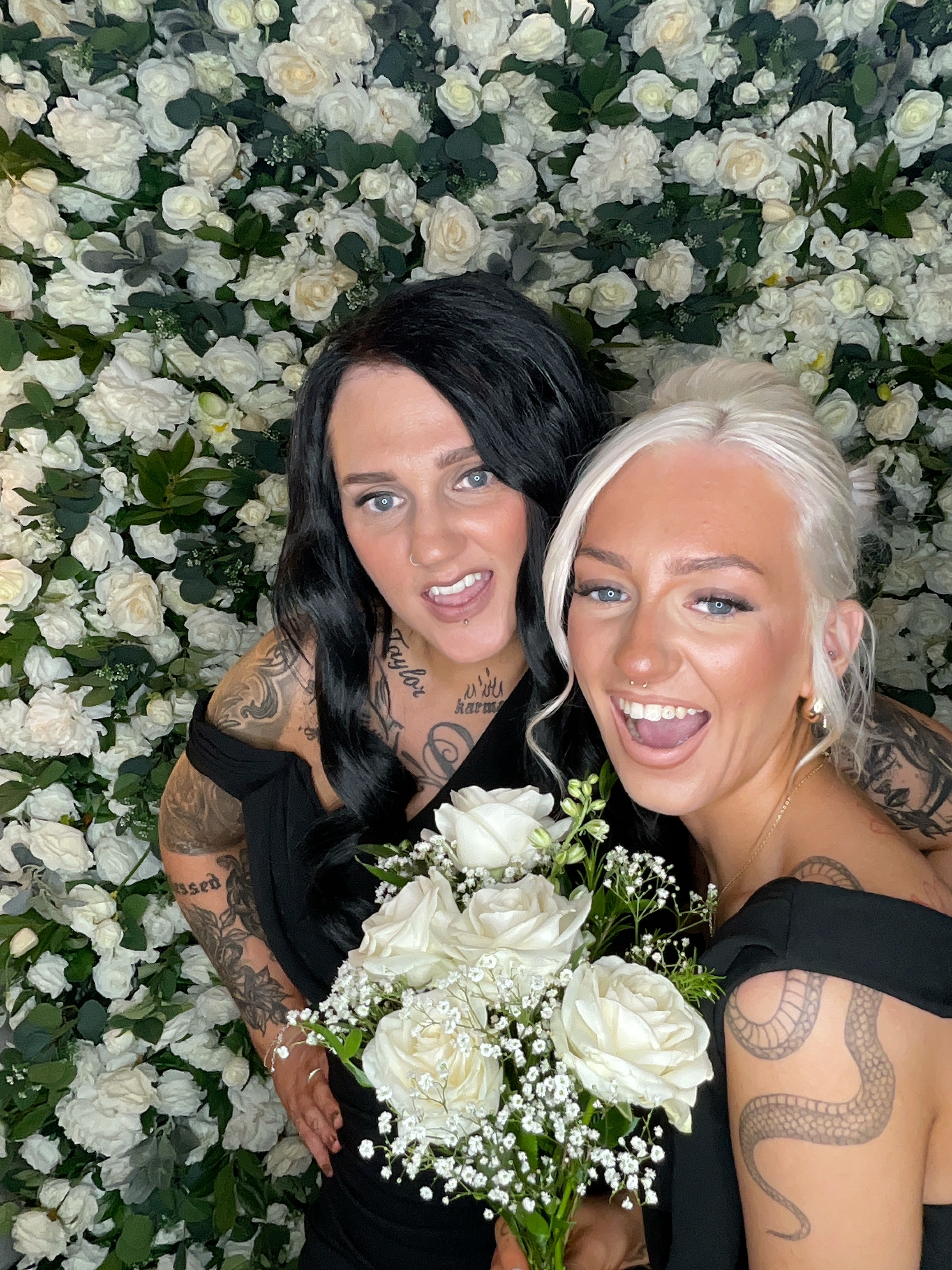 Mr & Mrs White  | View more photos from the event at gallery.magicimages.uk/u/MagicImages/Mr-Mrs-White