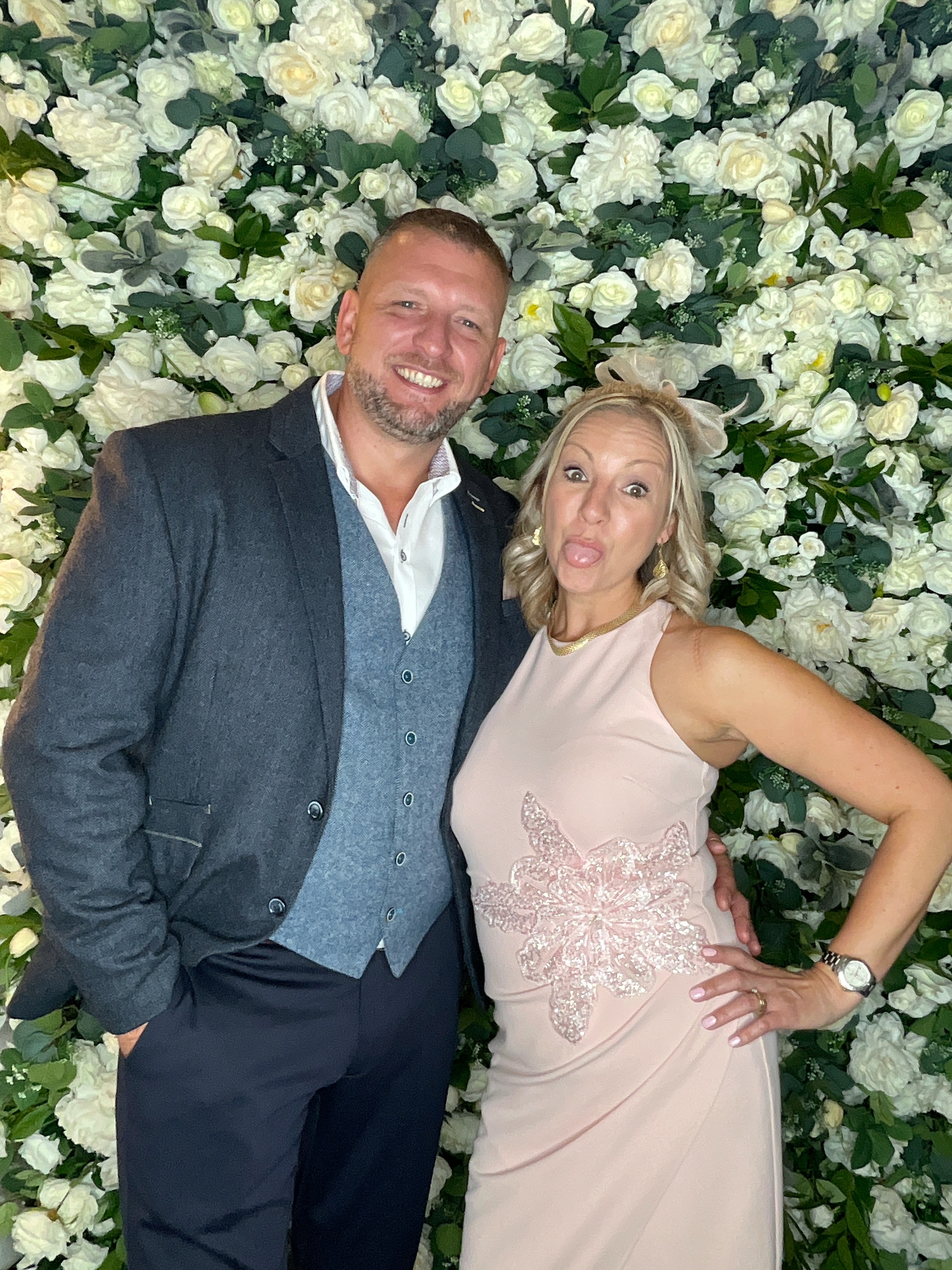 Mr & Mrs White  | View more photos from the event at gallery.magicimages.uk/u/MagicImages/Mr-Mrs-White