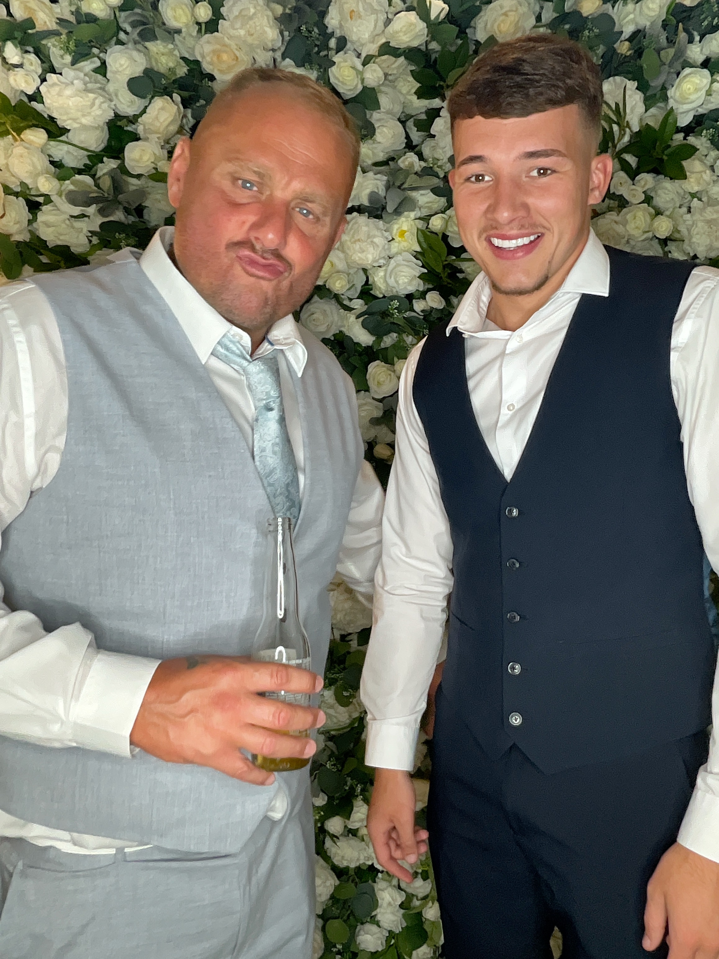 Mr & Mrs White  | View more photos from the event at gallery.magicimages.uk/u/MagicImages/Mr-Mrs-White