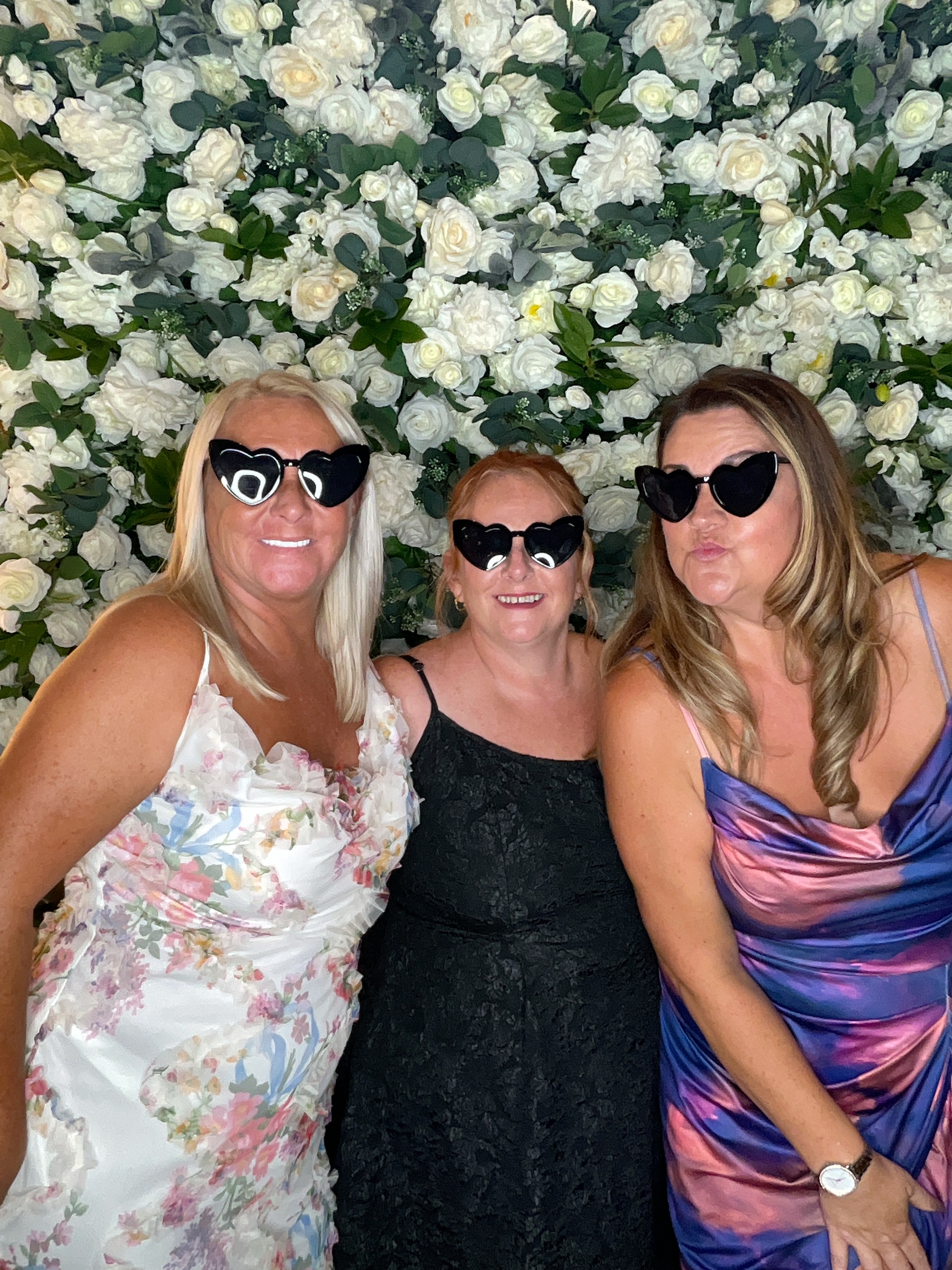 Mr & Mrs White  | View more photos from the event at gallery.magicimages.uk/u/MagicImages/Mr-Mrs-White