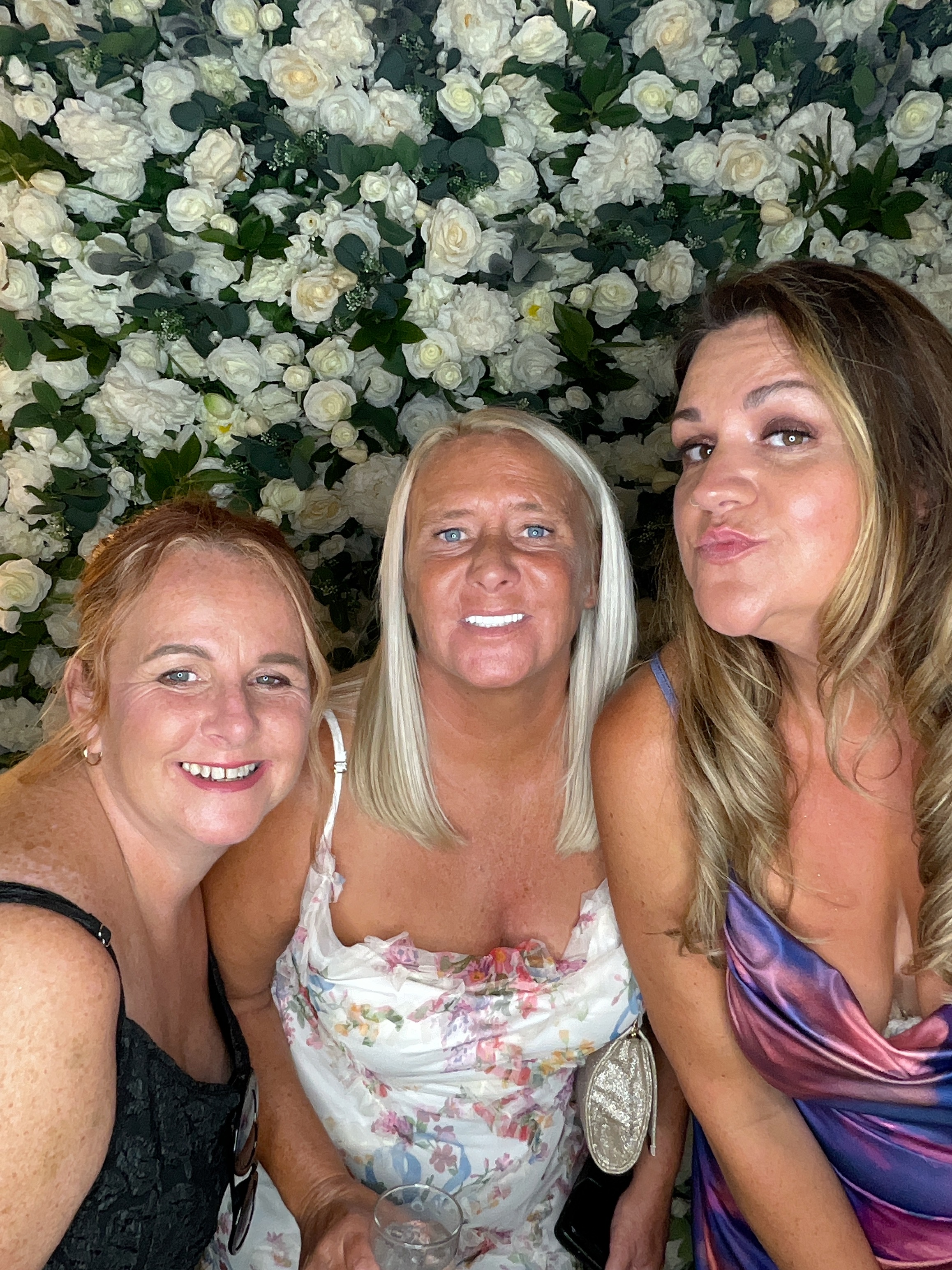 Mr & Mrs White  | View more photos from the event at gallery.magicimages.uk/u/MagicImages/Mr-Mrs-White