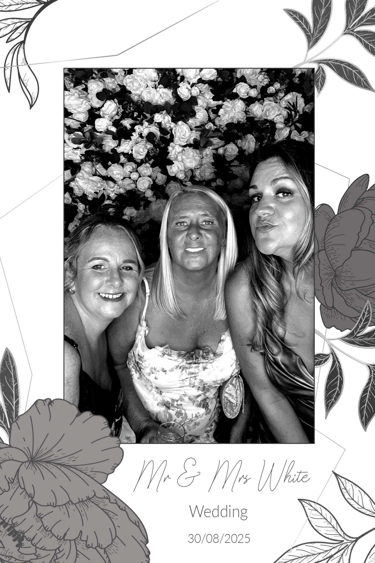 Mr & Mrs White  | View more photos from the event at gallery.magicimages.uk/u/MagicImages/Mr-Mrs-White