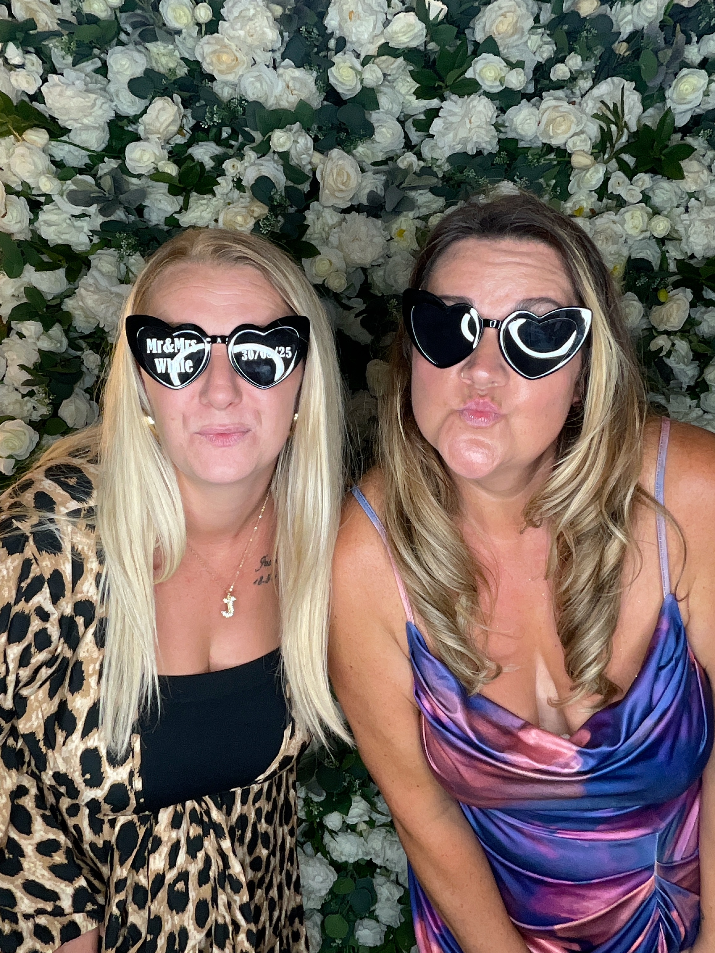 Mr & Mrs White  | View more photos from the event at gallery.magicimages.uk/u/MagicImages/Mr-Mrs-White