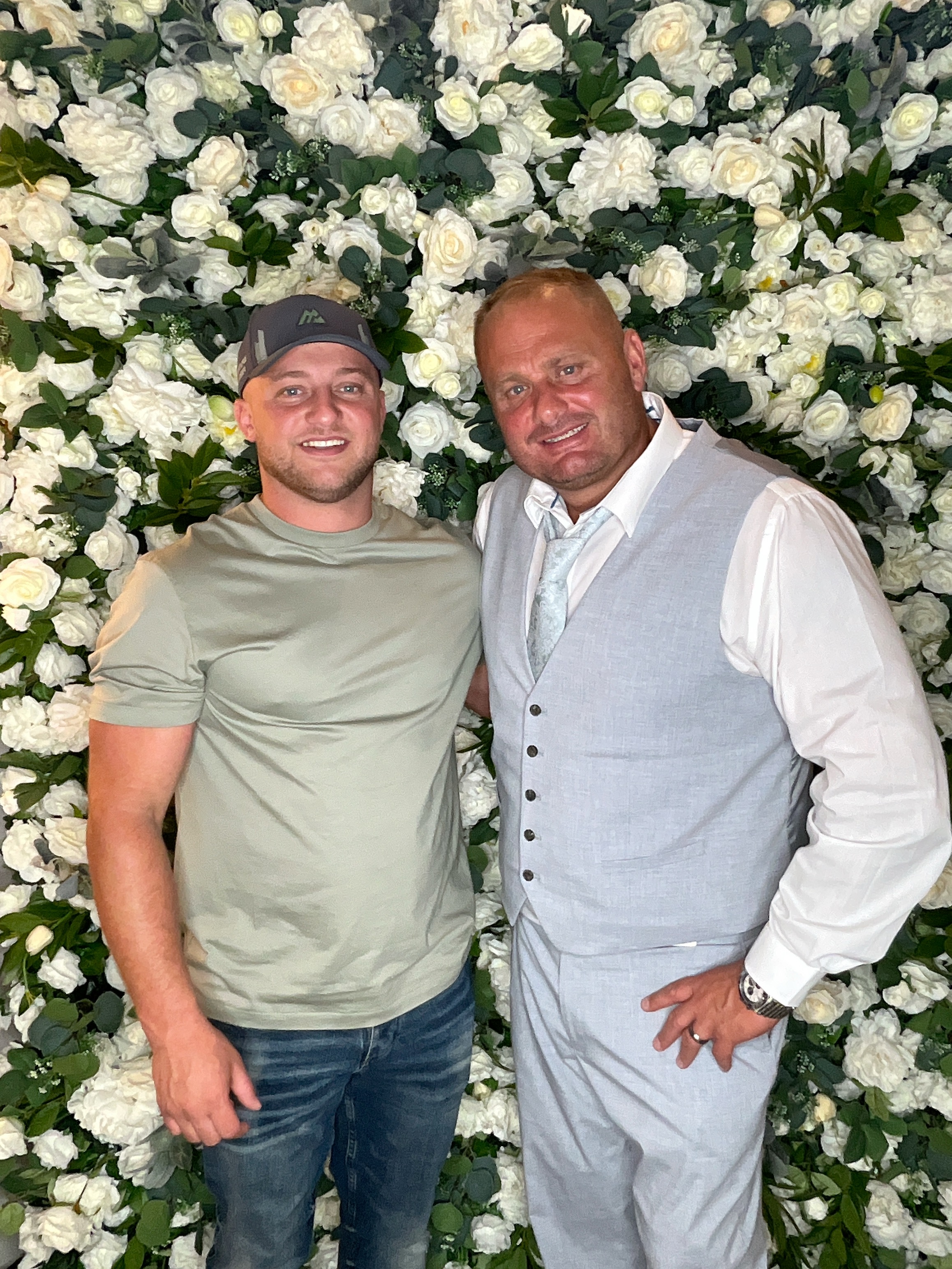 Mr & Mrs White  | View more photos from the event at gallery.magicimages.uk/u/MagicImages/Mr-Mrs-White