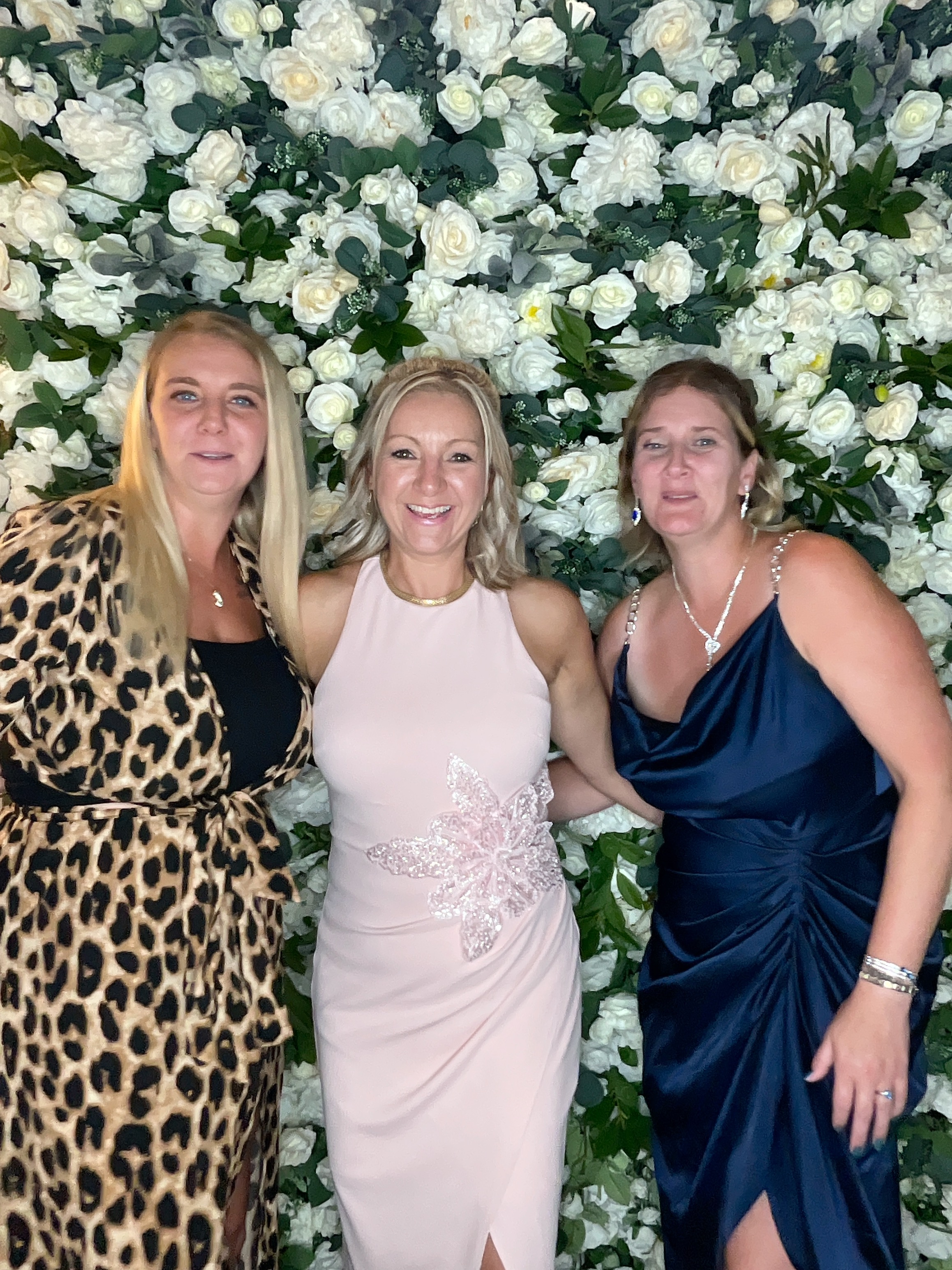 Mr & Mrs White  | View more photos from the event at gallery.magicimages.uk/u/MagicImages/Mr-Mrs-White