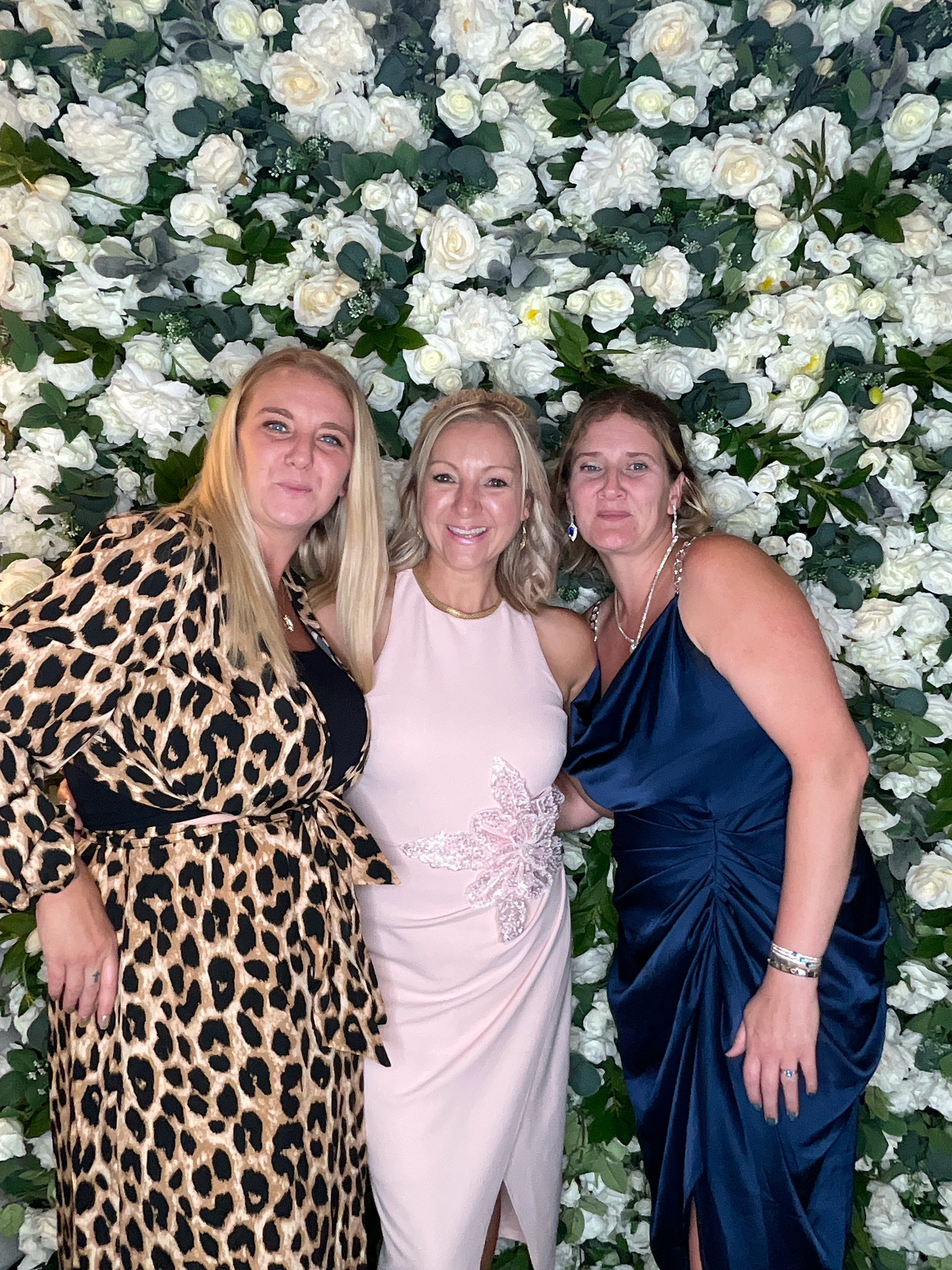 Mr & Mrs White  | View more photos from the event at gallery.magicimages.uk/u/MagicImages/Mr-Mrs-White