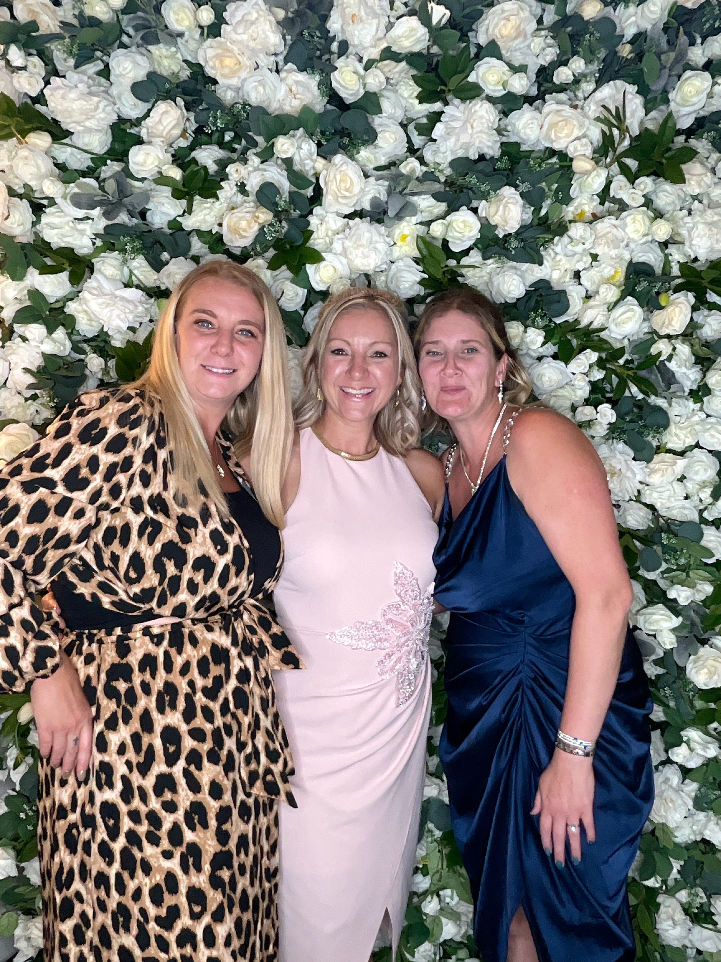 Mr & Mrs White  | View more photos from the event at gallery.magicimages.uk/u/MagicImages/Mr-Mrs-White